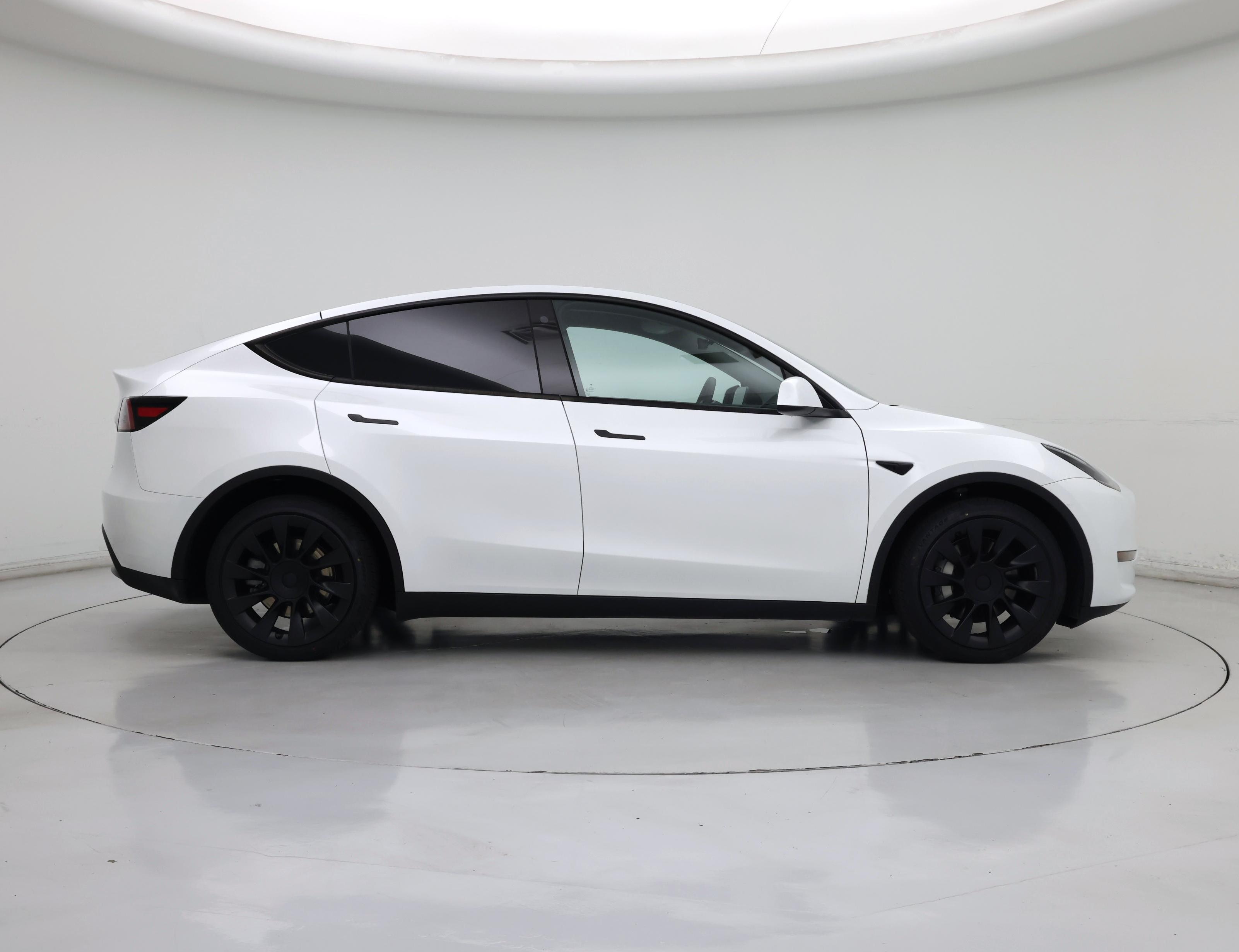 Thumbnail: 2023 Tesla Model Y - 7