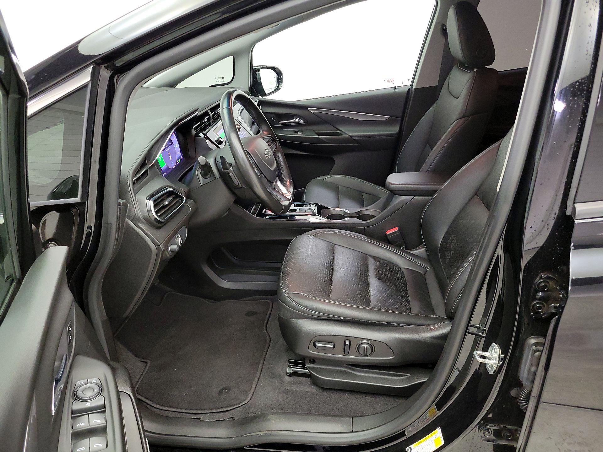 Thumbnail: 2022 Chevrolet Bolt EV - 9