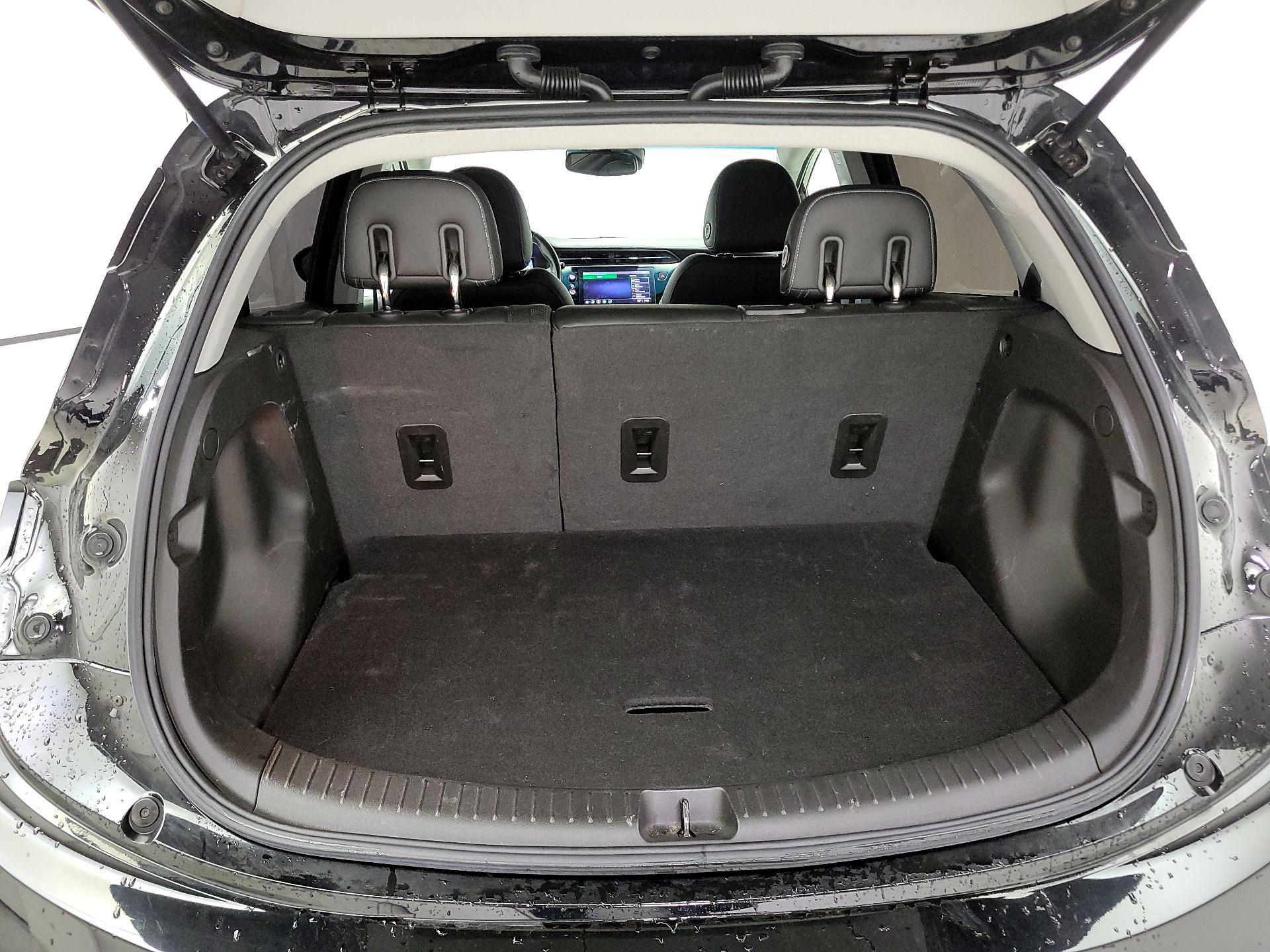 Thumbnail: 2022 Chevrolet Bolt EV - 18