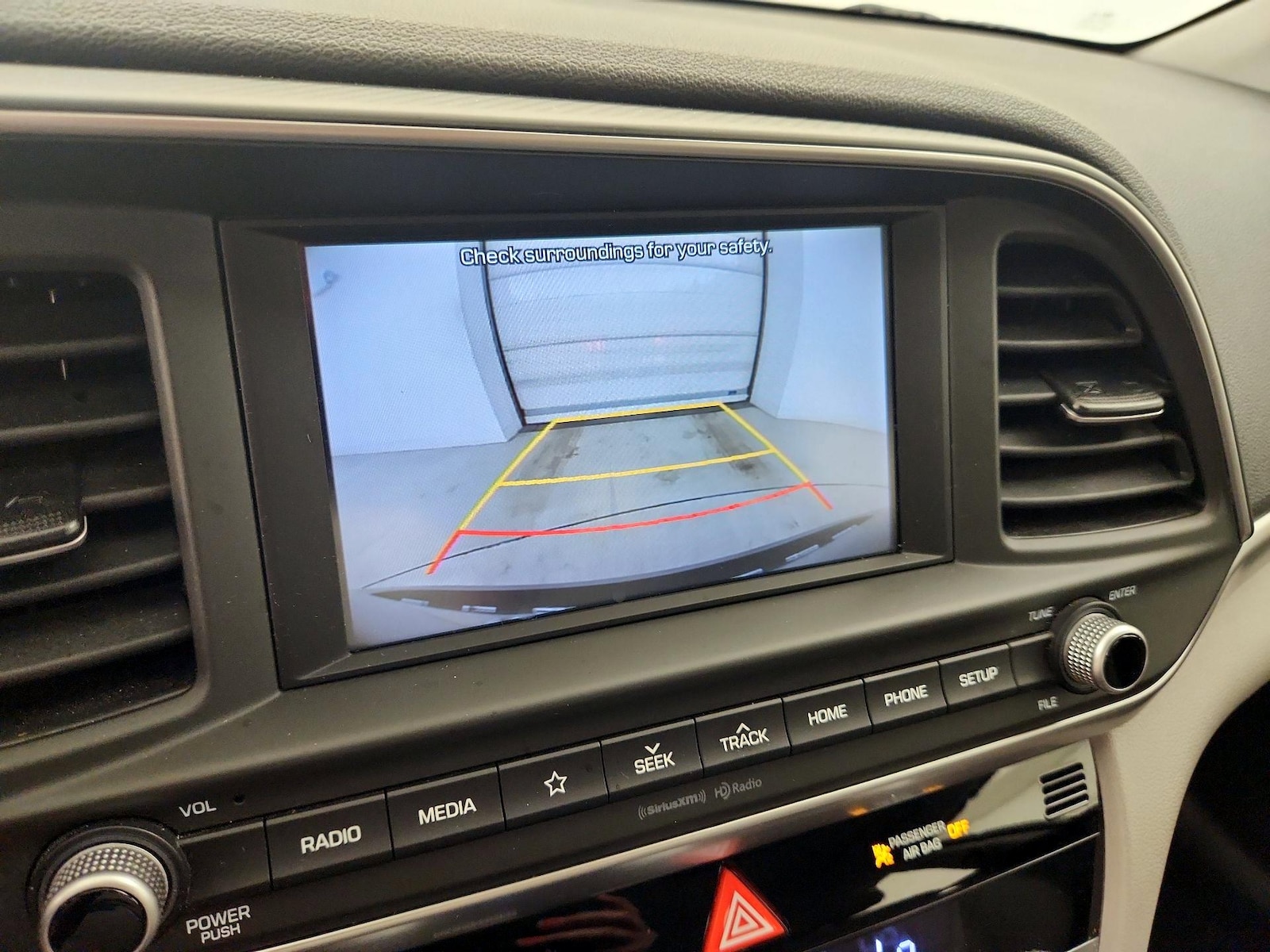 2020 Hyundai Elantra SEL - Photo 15