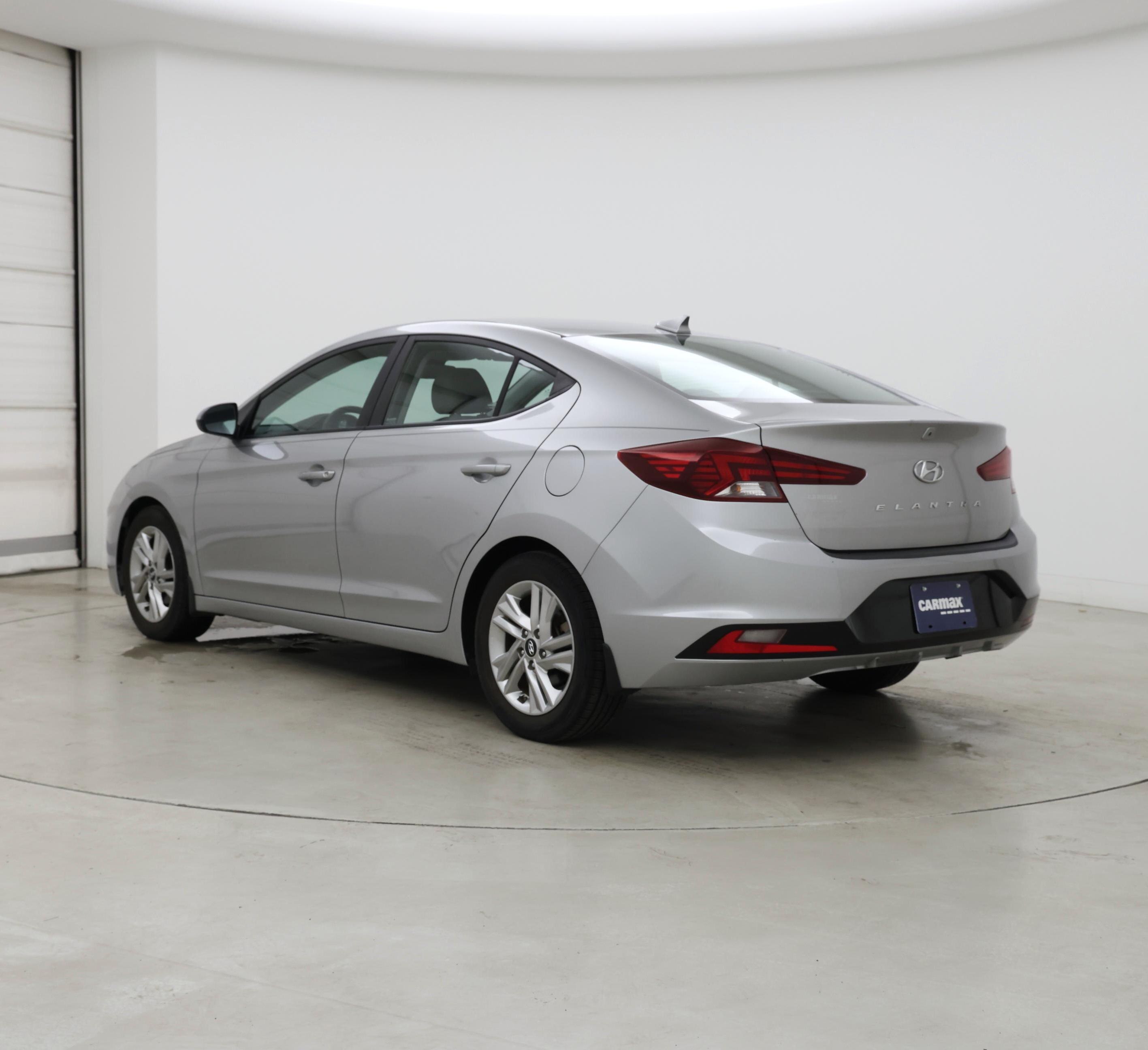 Thumbnail: 2020 Hyundai Elantra - 2