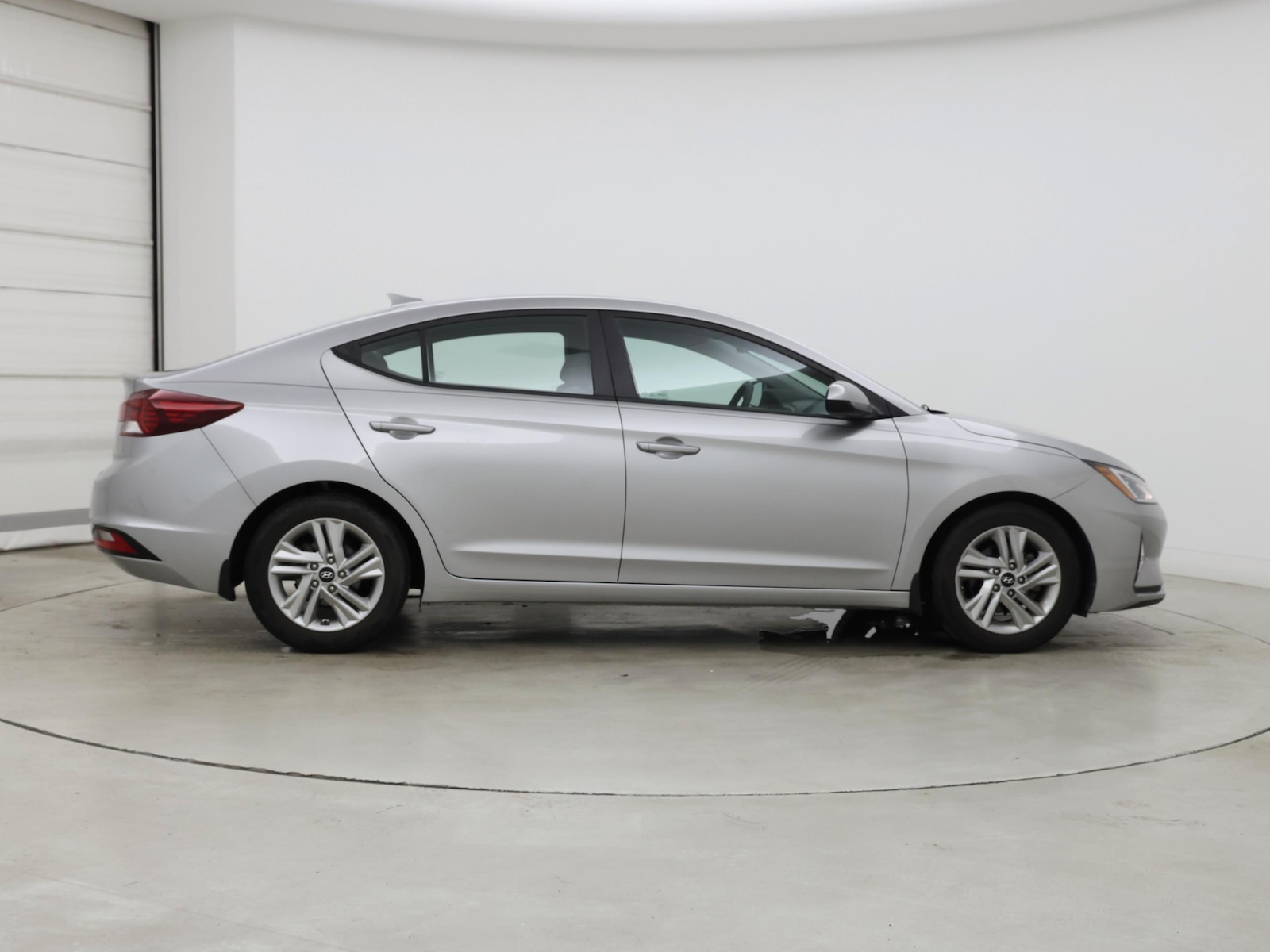 2020 Hyundai Elantra SEL - Photo 8