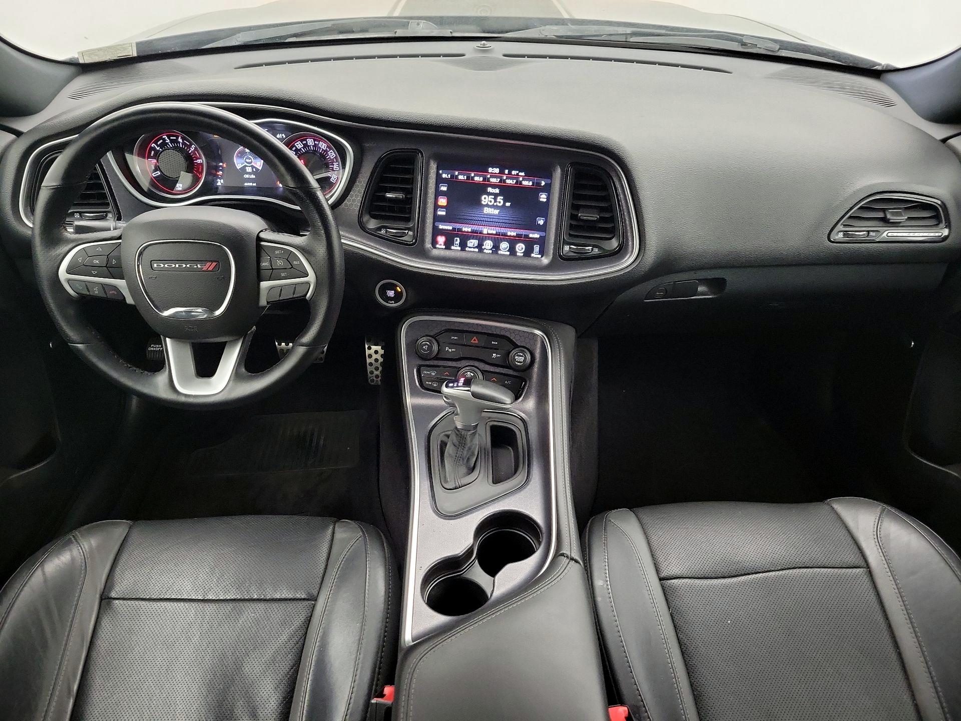 Thumbnail: 2016 Dodge Challenger - 9