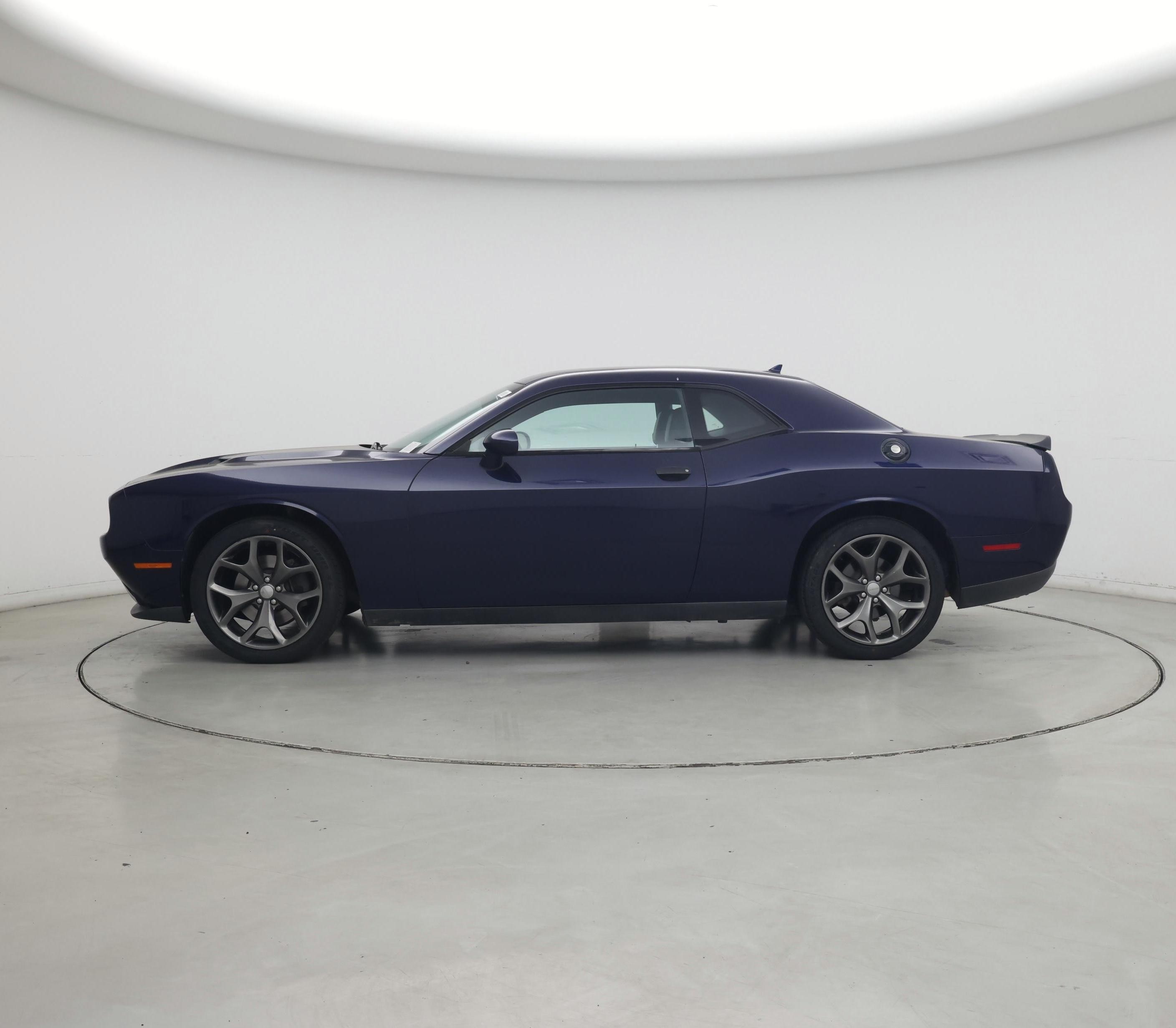 Thumbnail: 2016 Dodge Challenger - 3