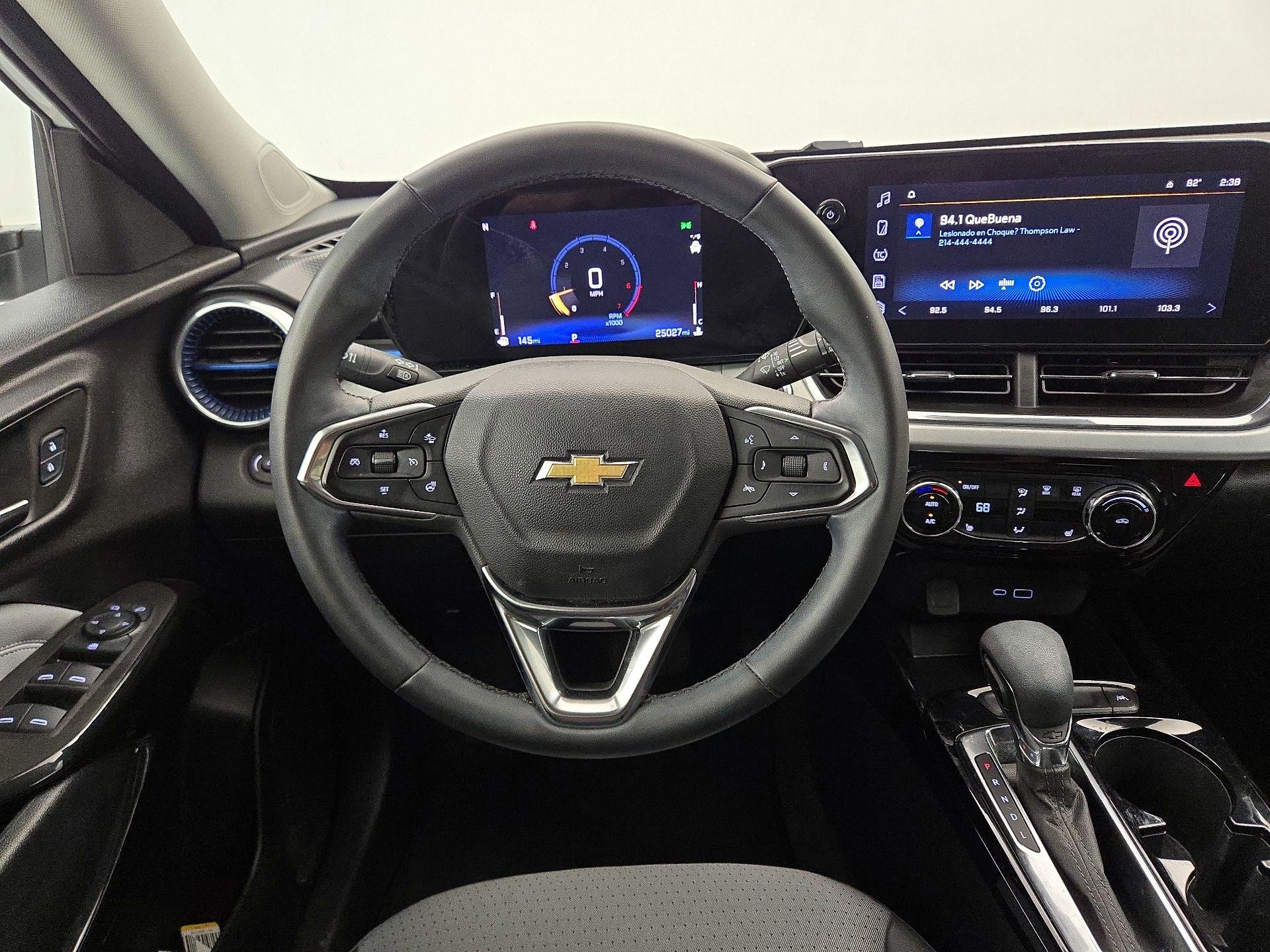 Thumbnail: 2025 Chevrolet Trax - 10