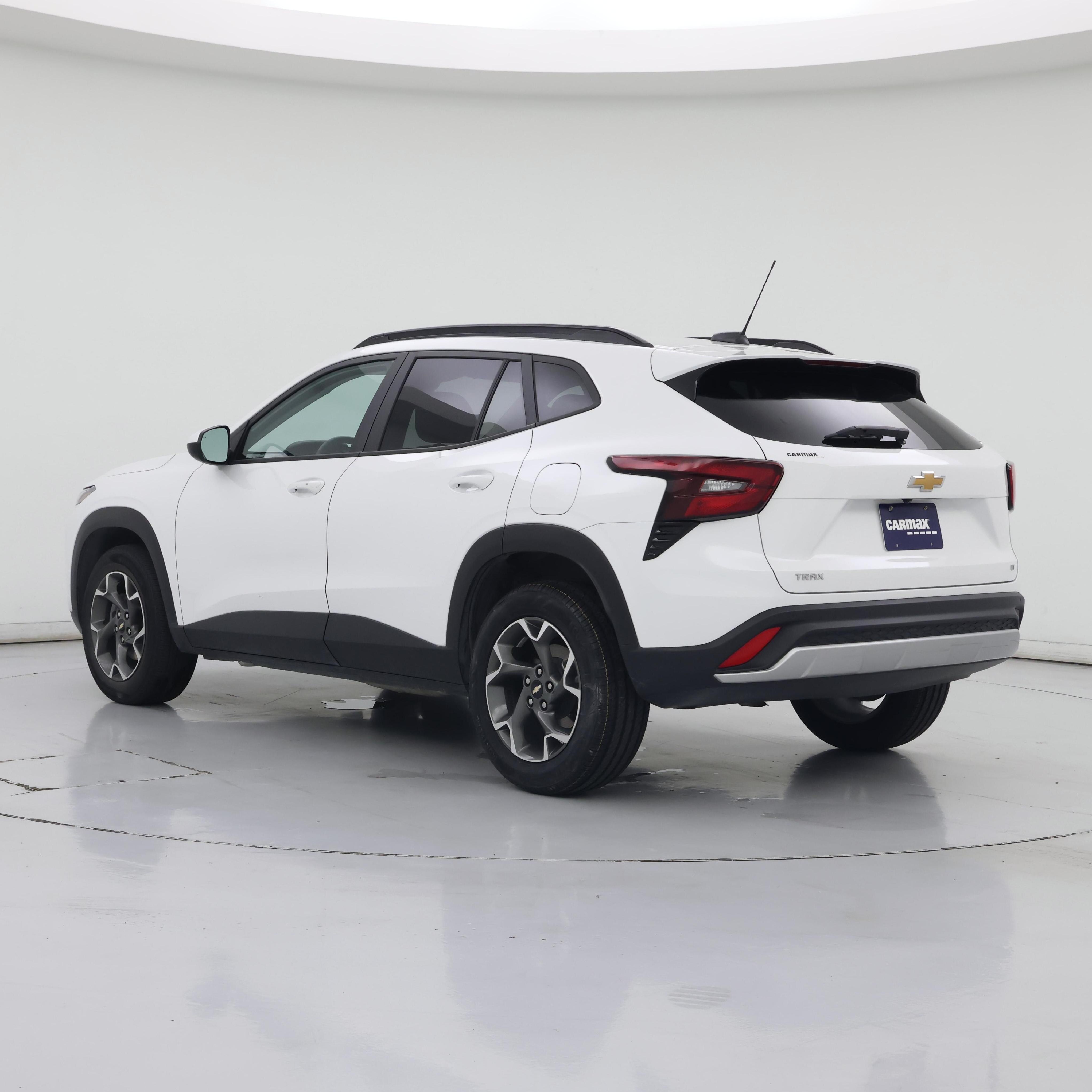 Thumbnail: 2025 Chevrolet Trax - 2