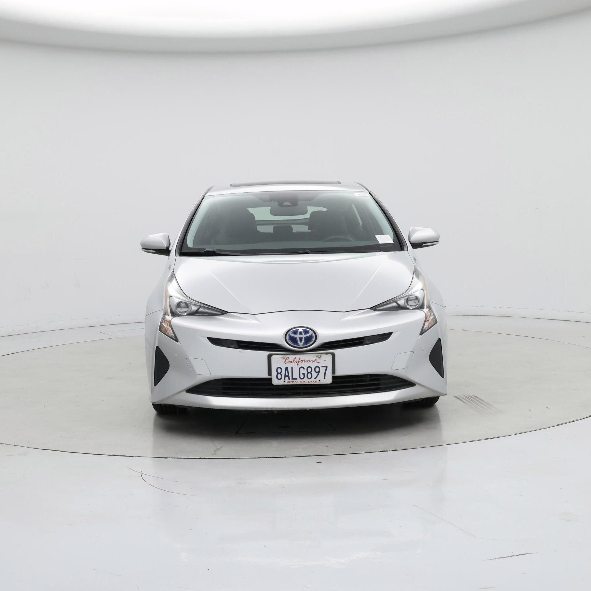 Thumbnail: 2017 Toyota Prius - 5