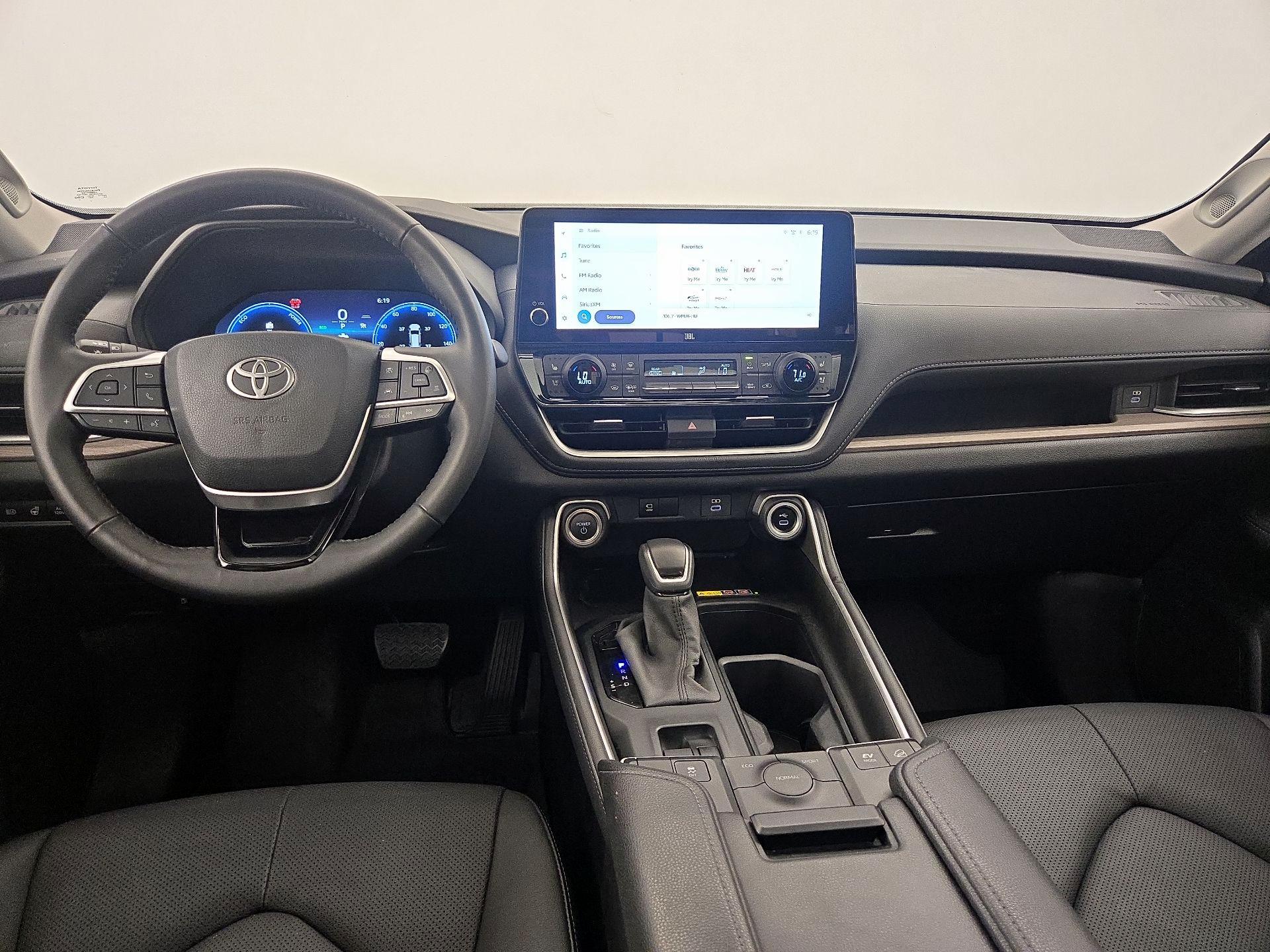 Thumbnail: 2026 Toyota Highlander - 9