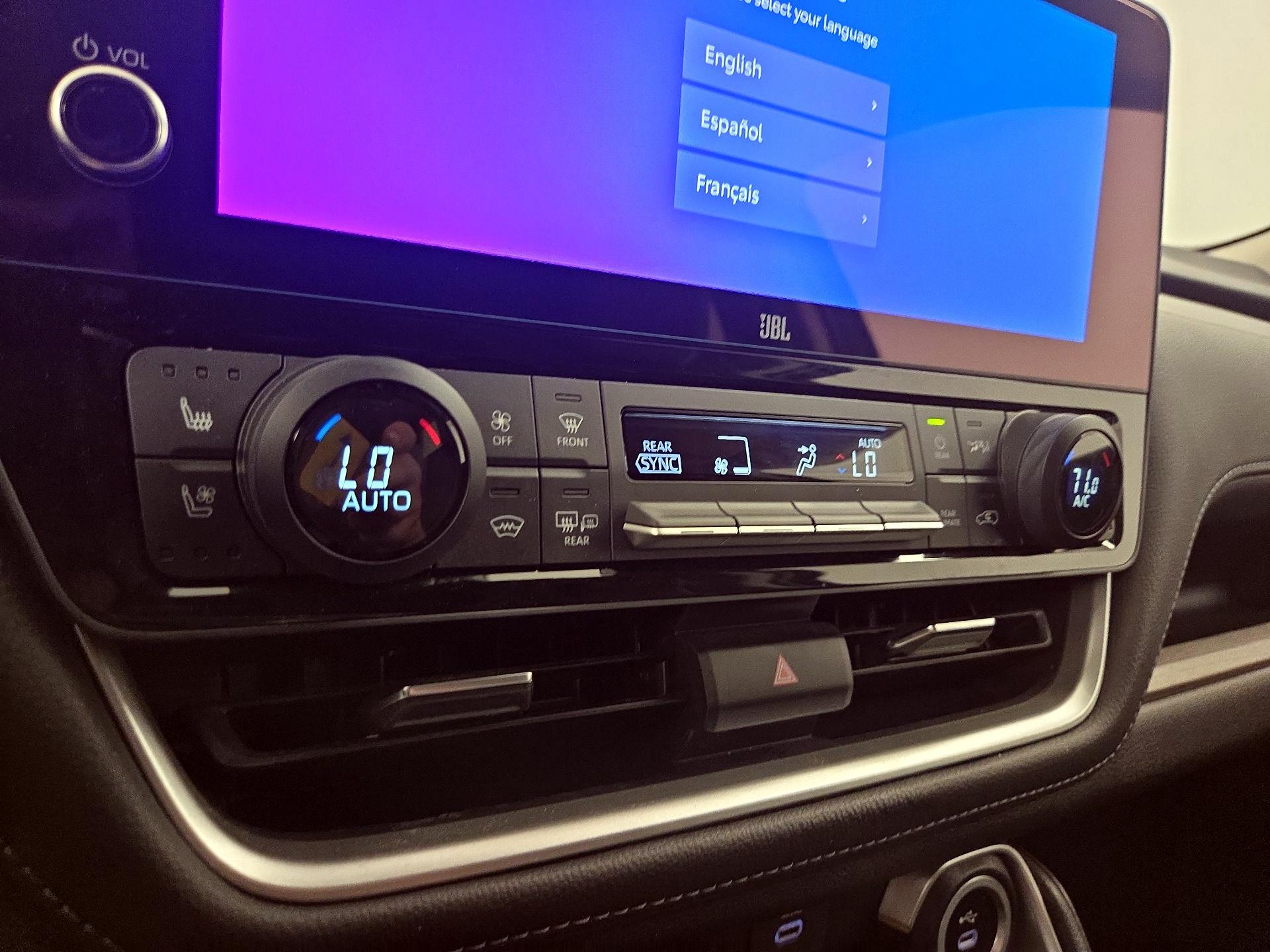 Thumbnail: 2026 Toyota Highlander - 16