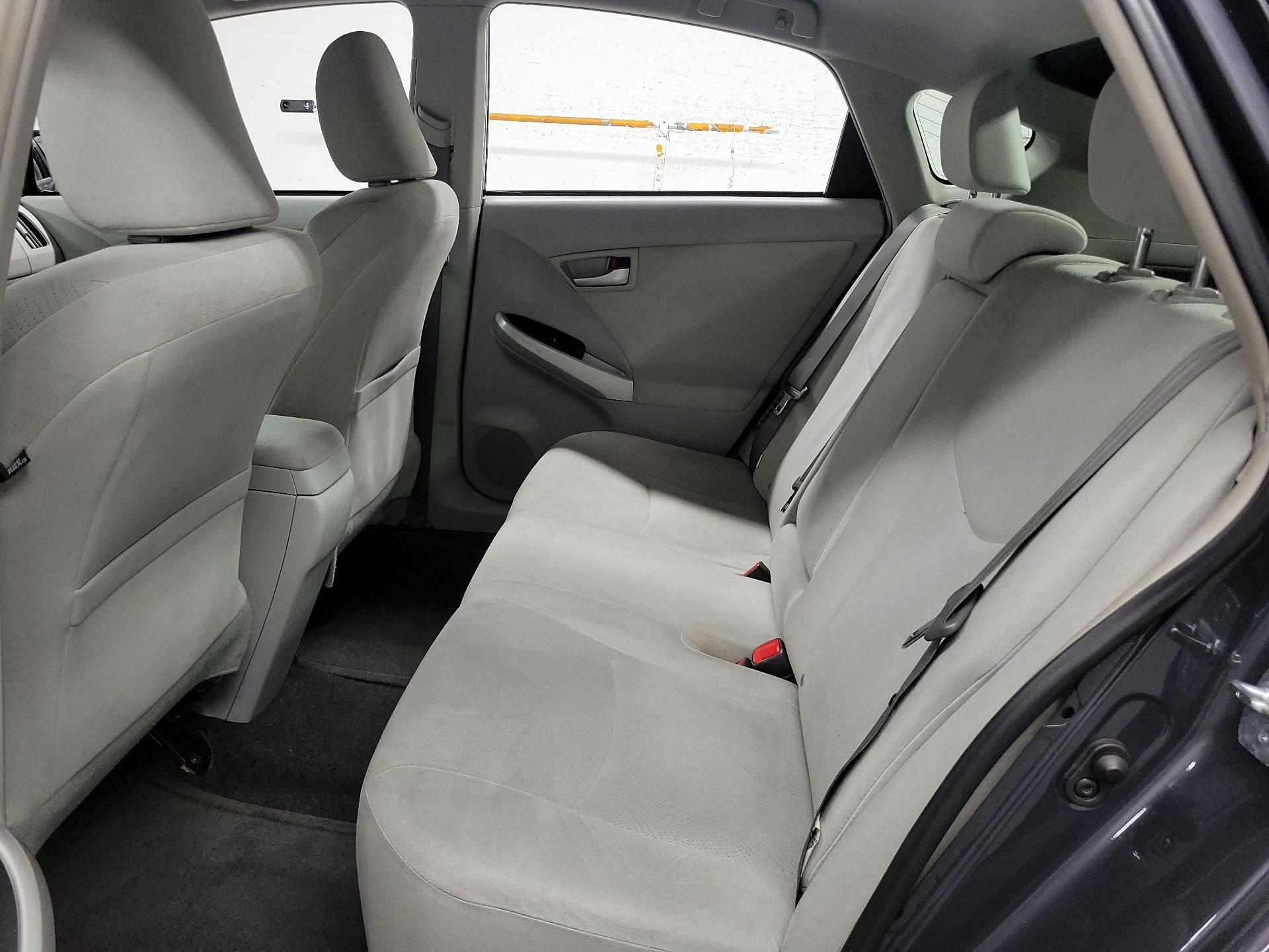Thumbnail: 2014 Toyota Prius - 14