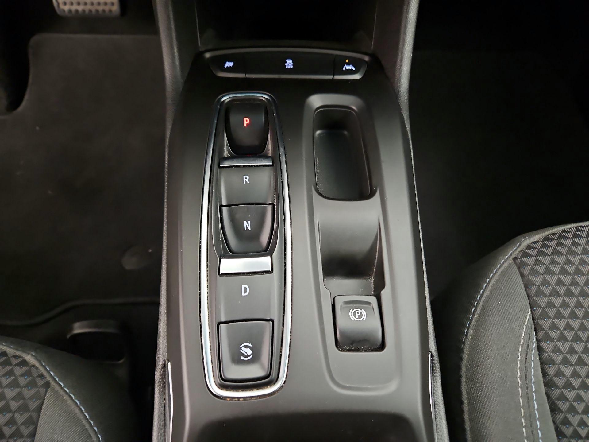 Thumbnail: 2023 Chevrolet Bolt EV - 17