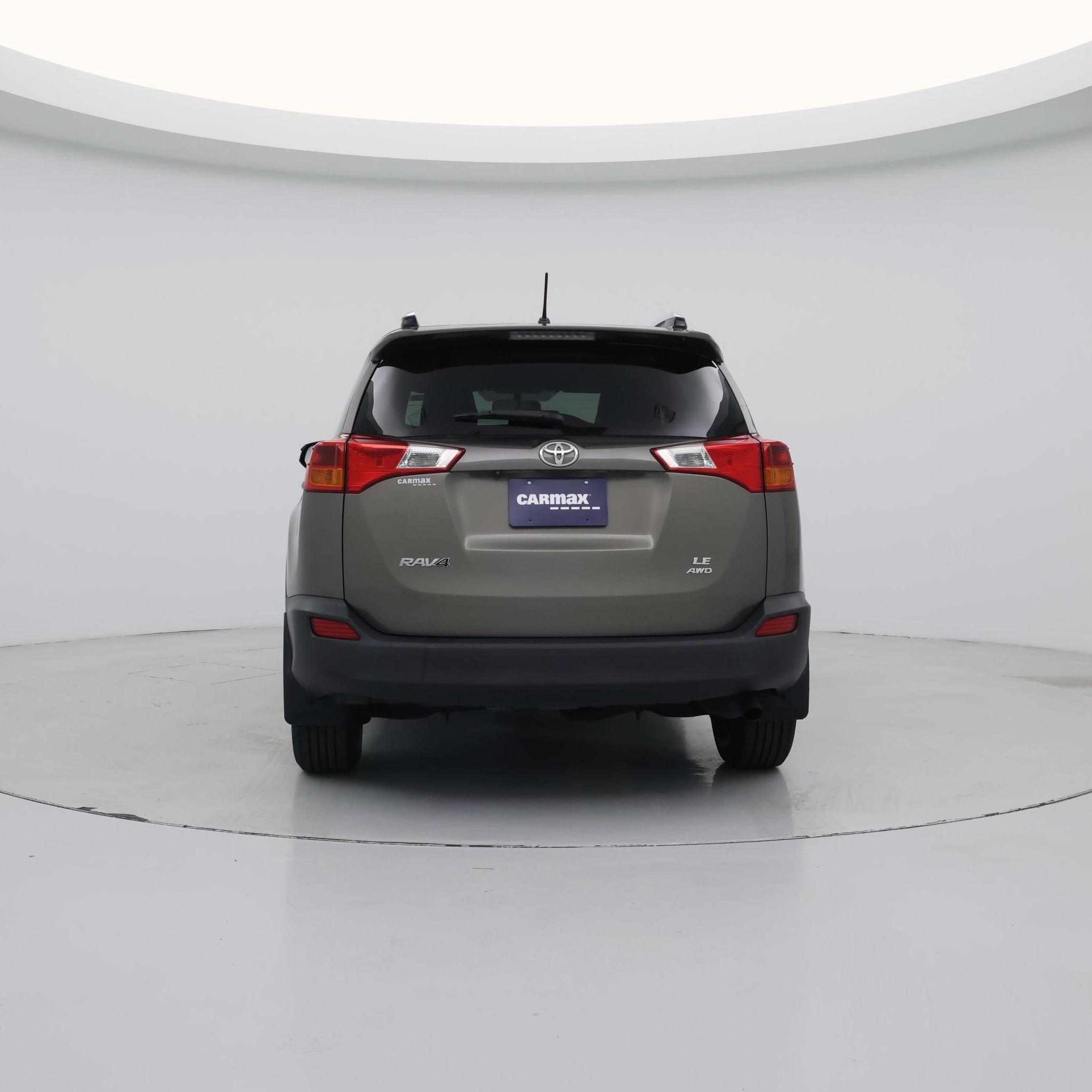 Thumbnail: 2015 Toyota RAV4 - 6