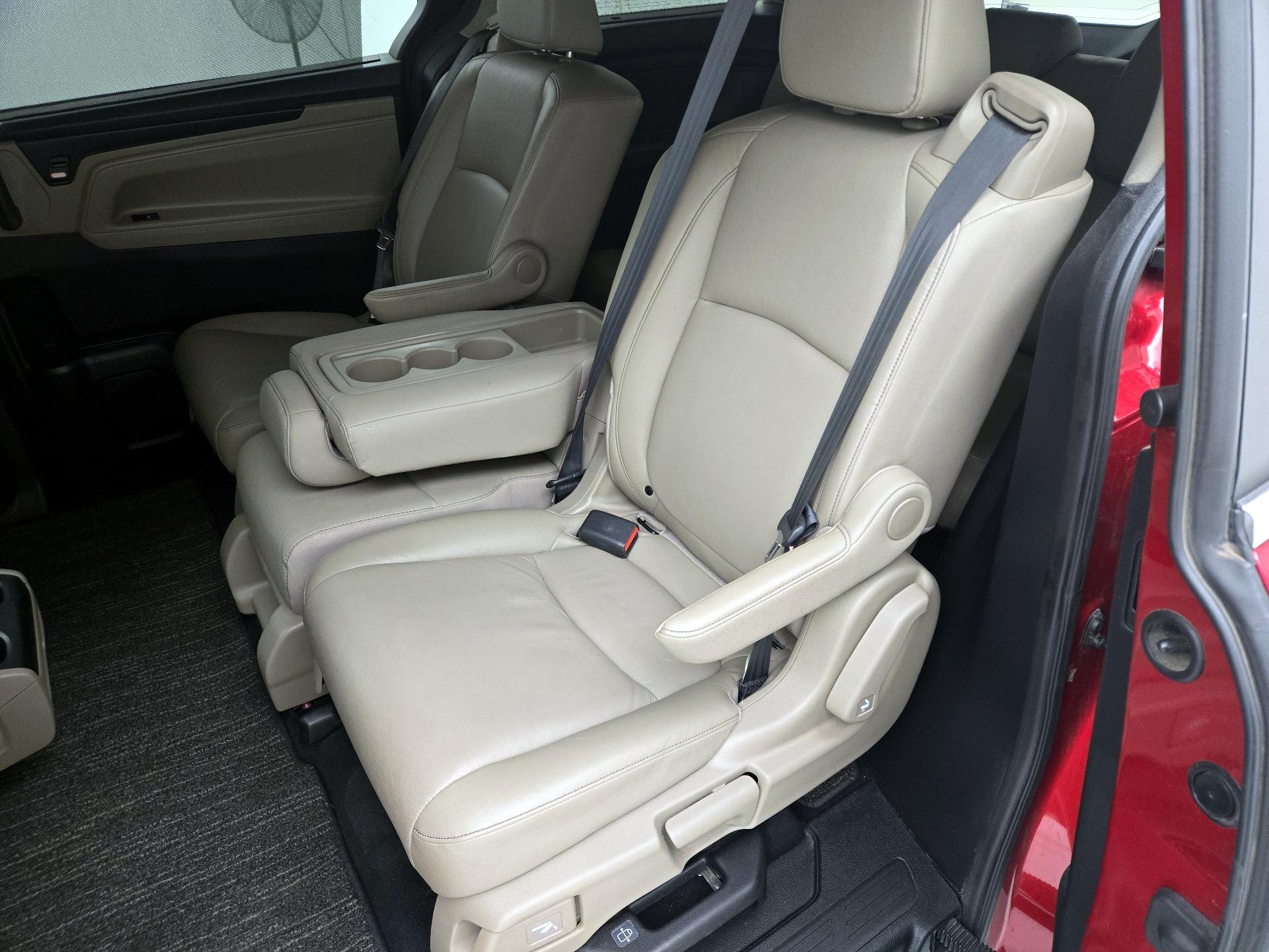 Thumbnail: 2022 Honda Odyssey - 20