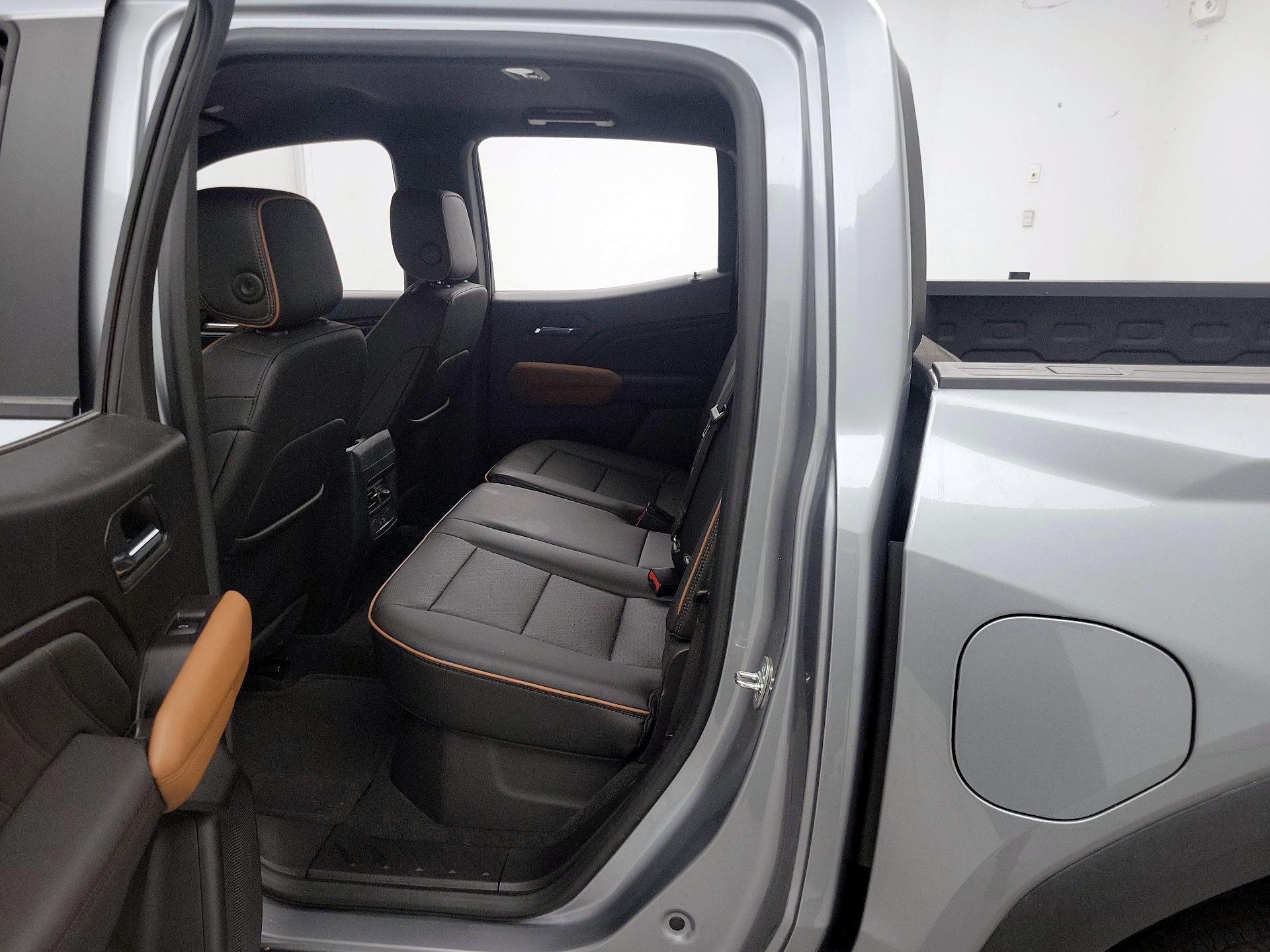 Thumbnail: 2023 GMC Canyon - 19