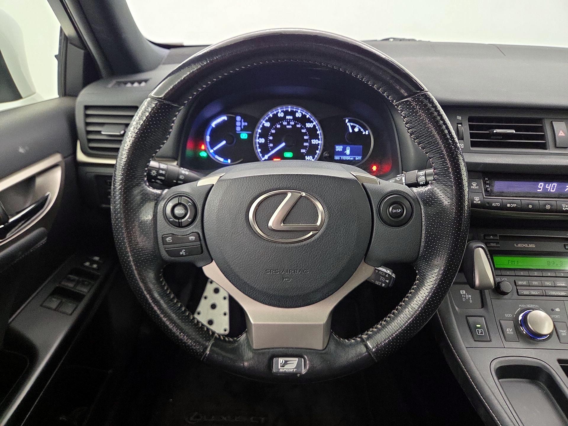 Thumbnail: 2016 Lexus CT - 10