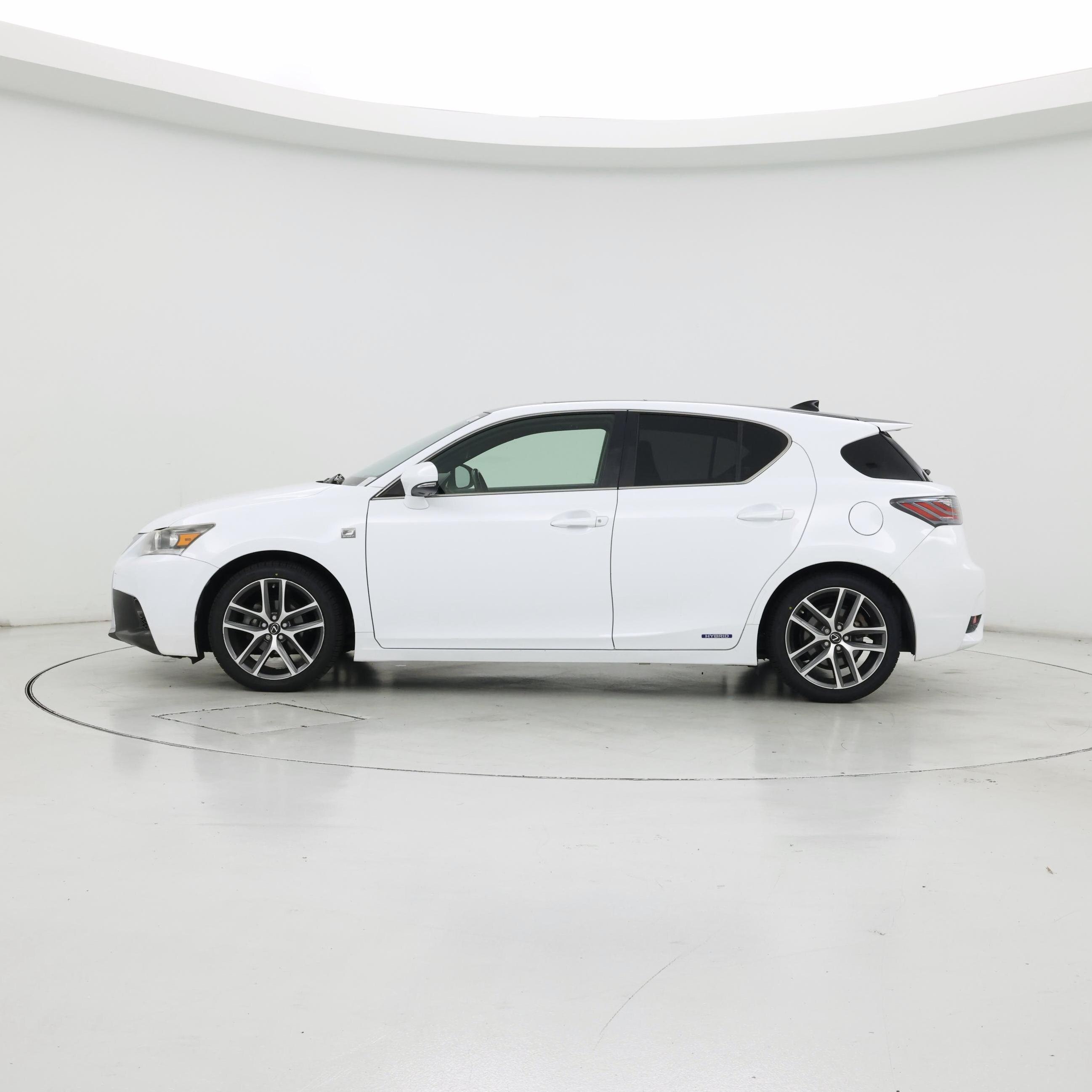 Thumbnail: 2016 Lexus CT - 3