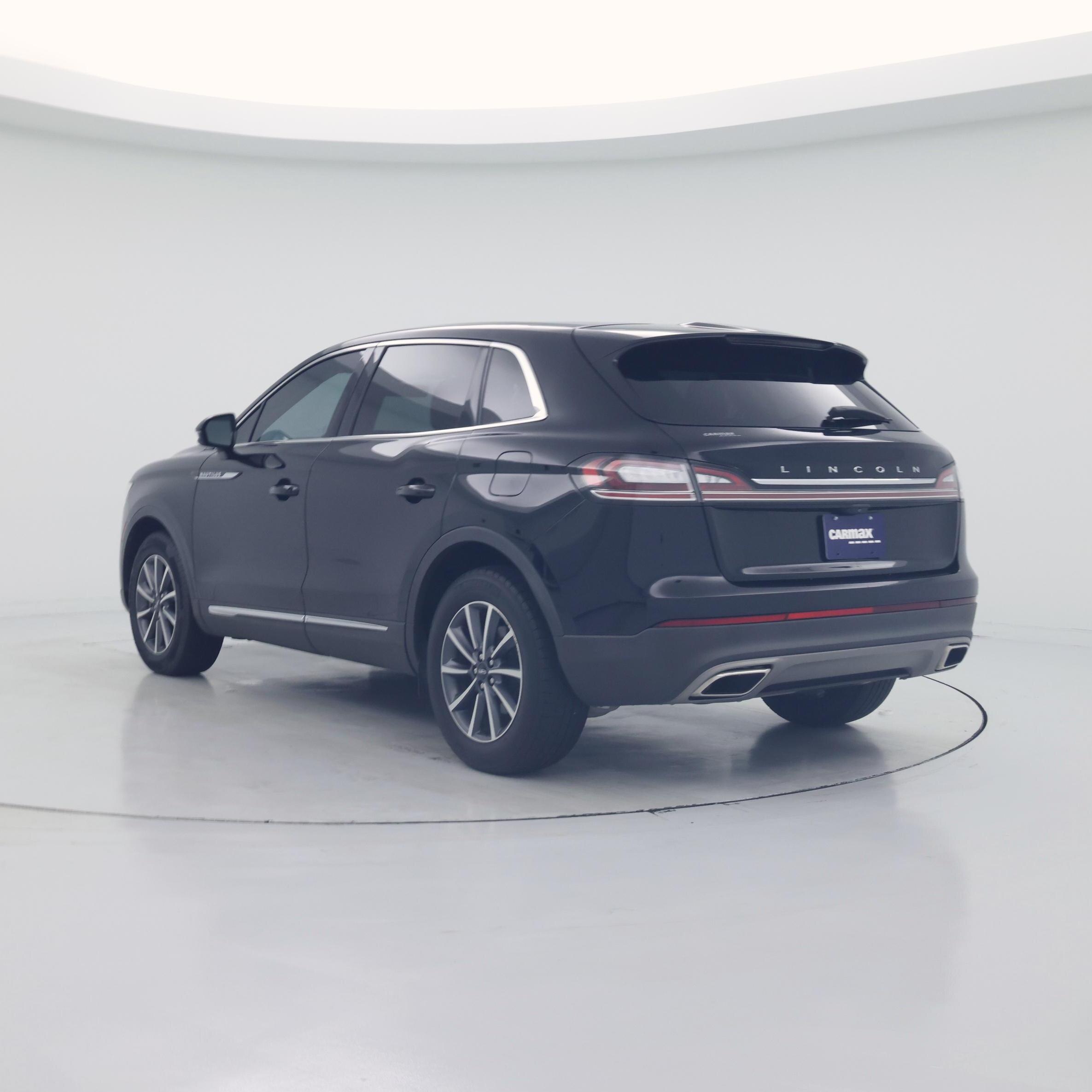 Thumbnail: 2022 Lincoln Nautilus - 2