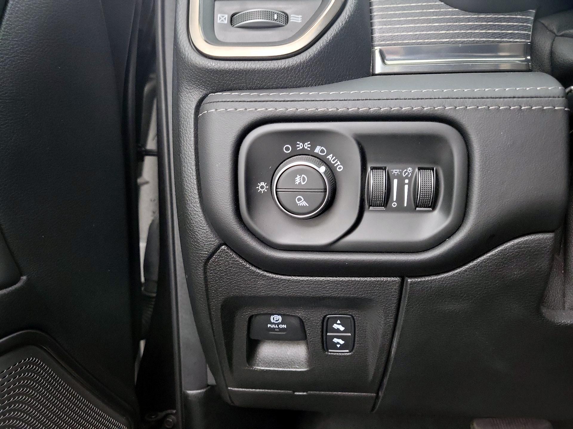 Thumbnail: 2021 RAM 1500 - 13