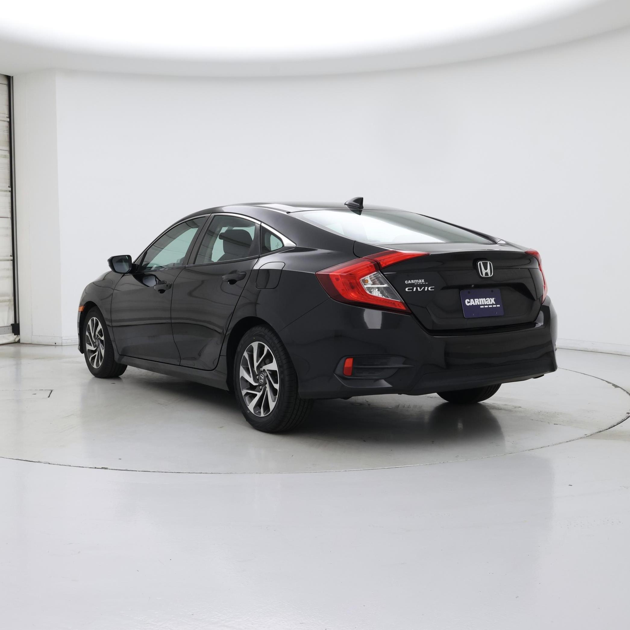 Thumbnail: 2017 Honda Civic - 2