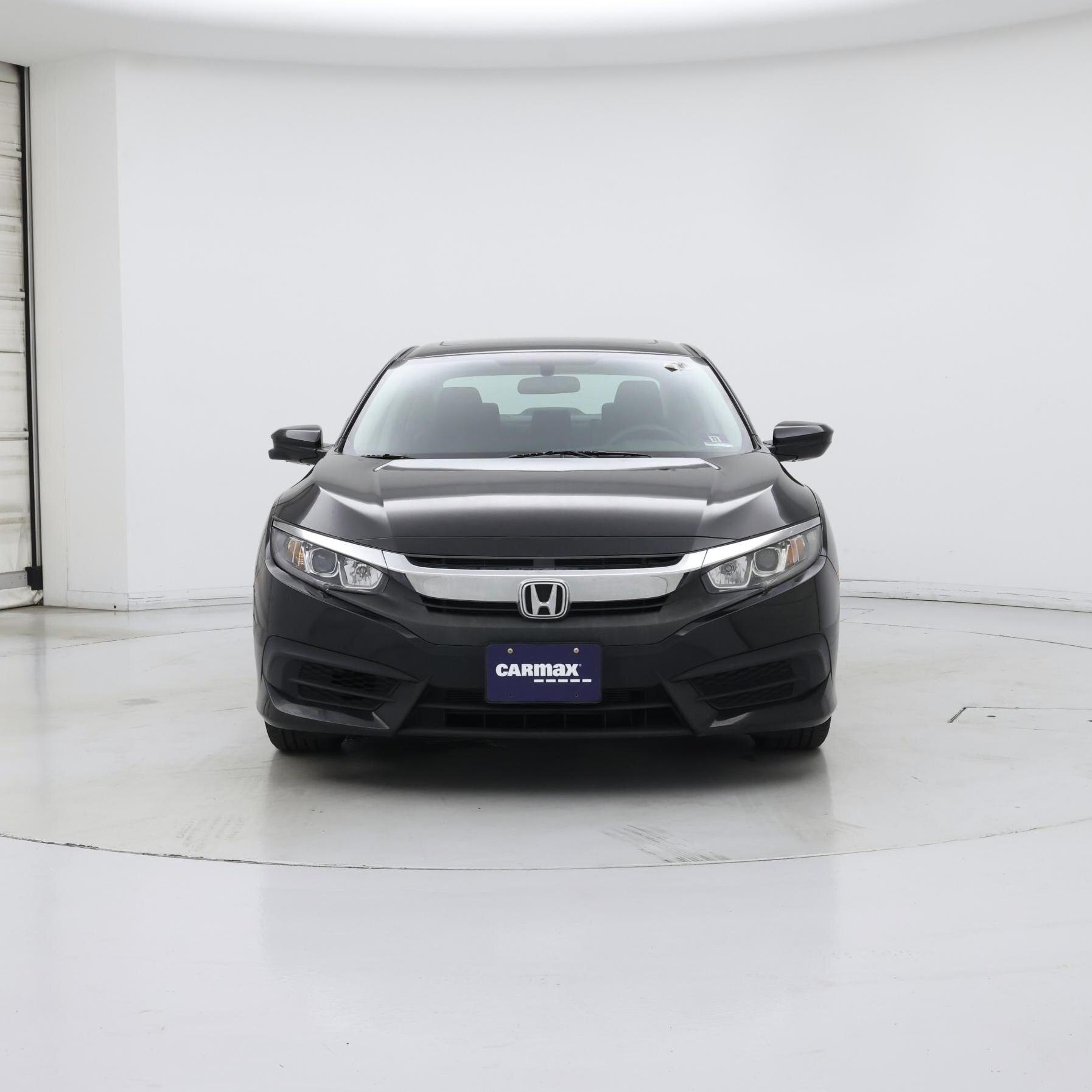 Thumbnail: 2017 Honda Civic - 5
