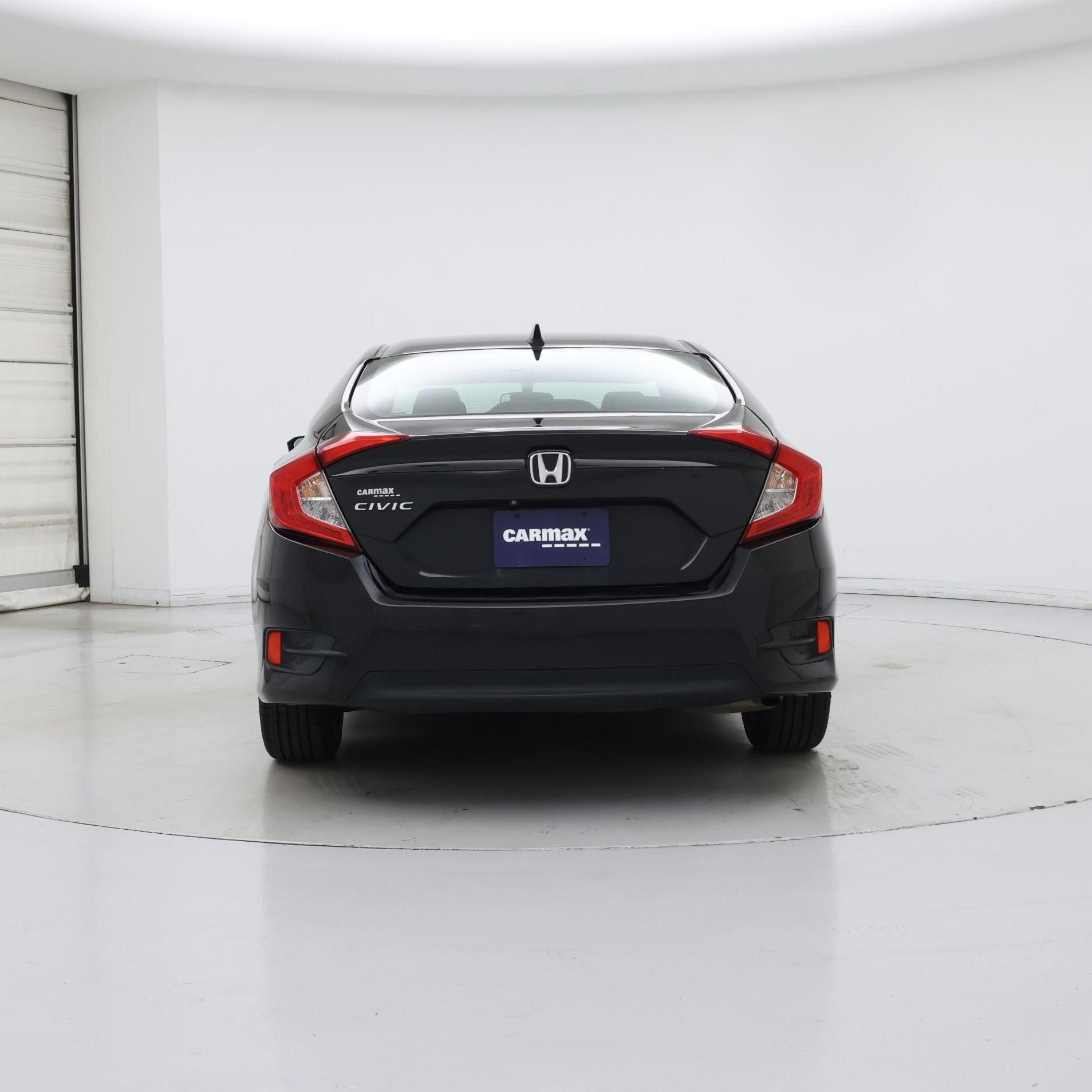 Thumbnail: 2017 Honda Civic - 6