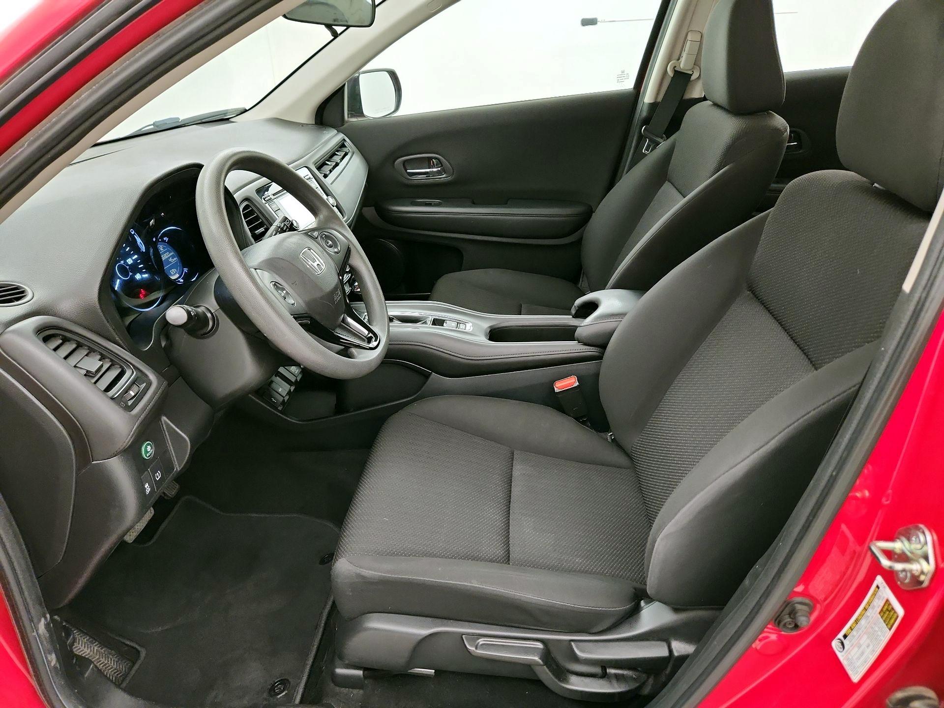 Thumbnail: 2017 Honda HR-V - 11