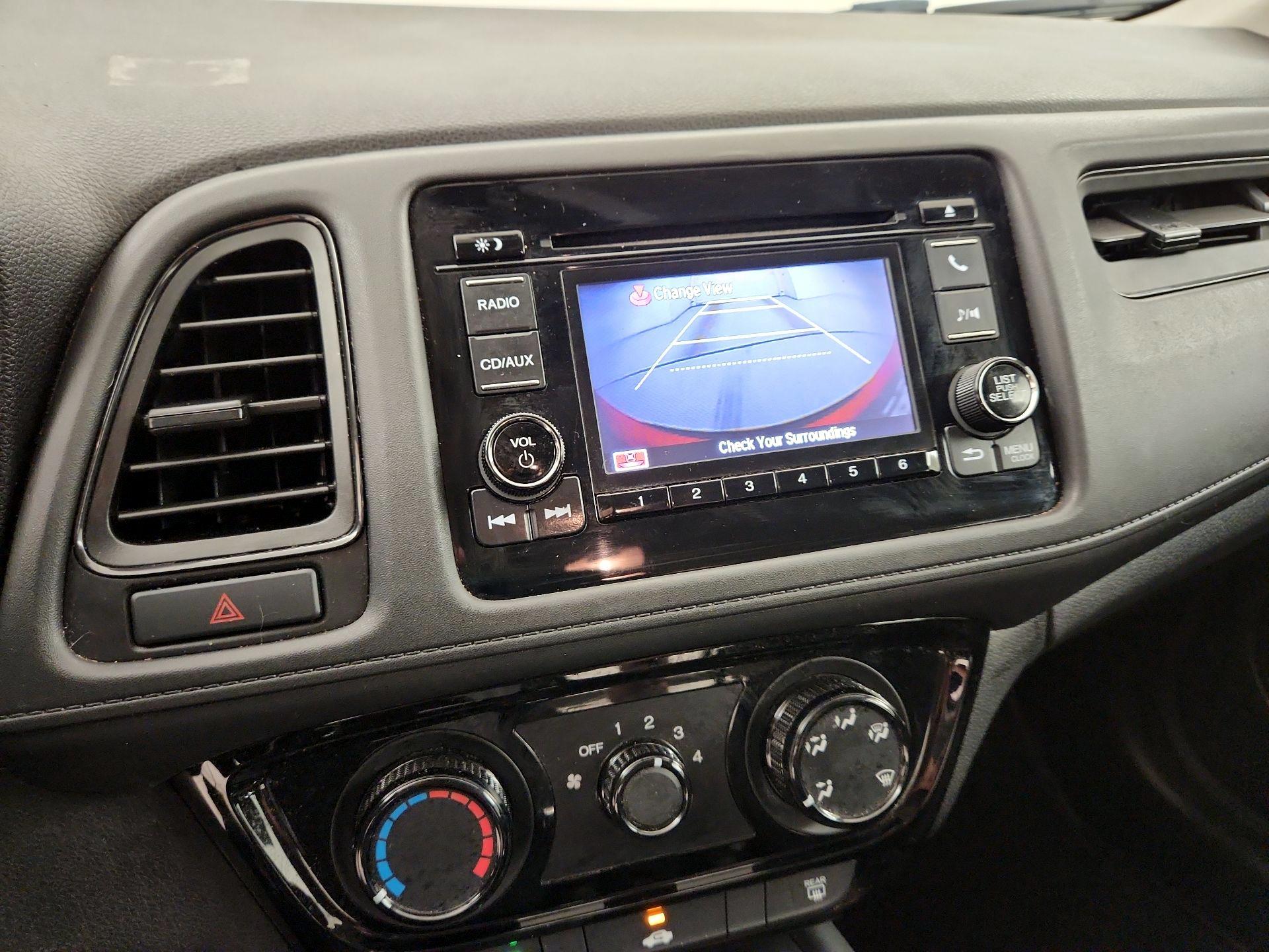 Thumbnail: 2017 Honda HR-V - 14