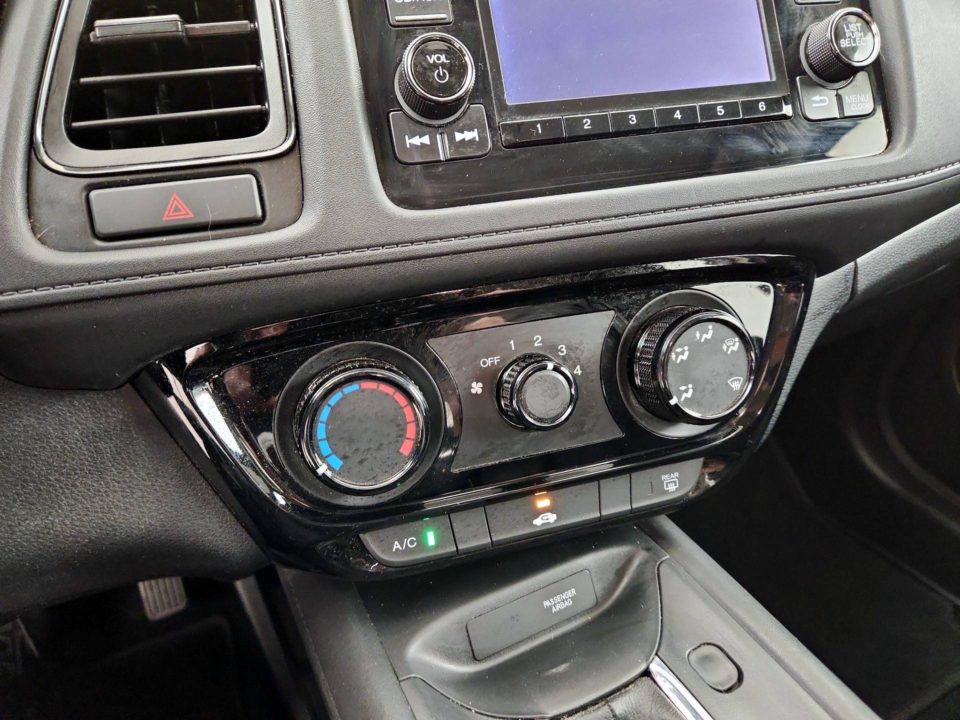 Thumbnail: 2017 Honda HR-V - 16