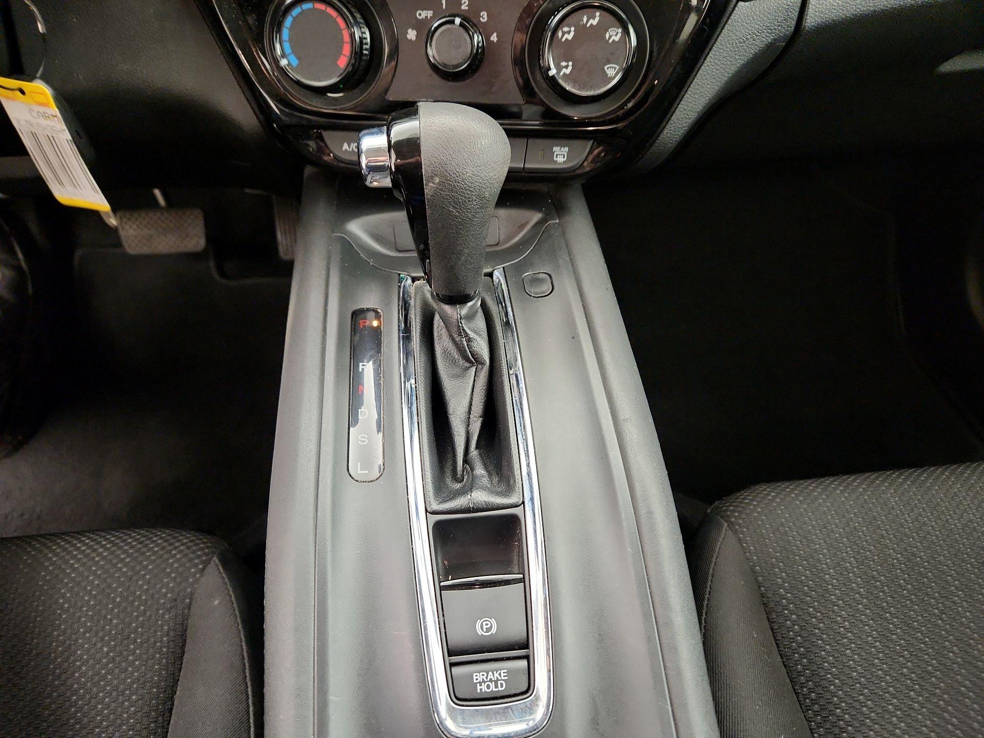 Thumbnail: 2017 Honda HR-V - 17