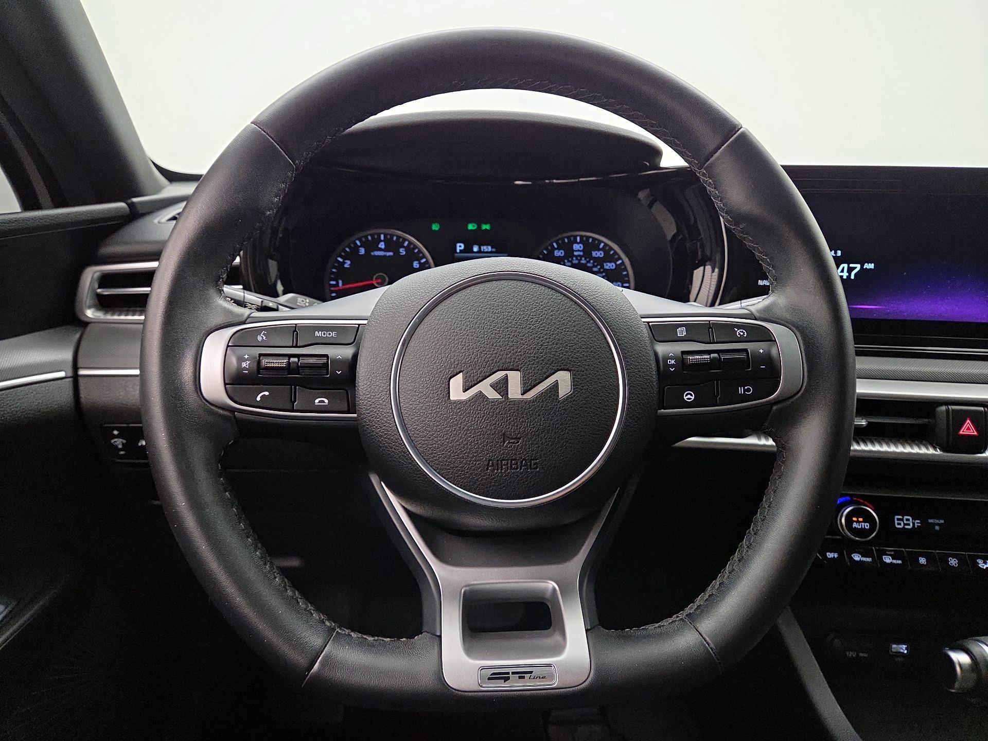 Thumbnail: 2023 Kia K5 - 10