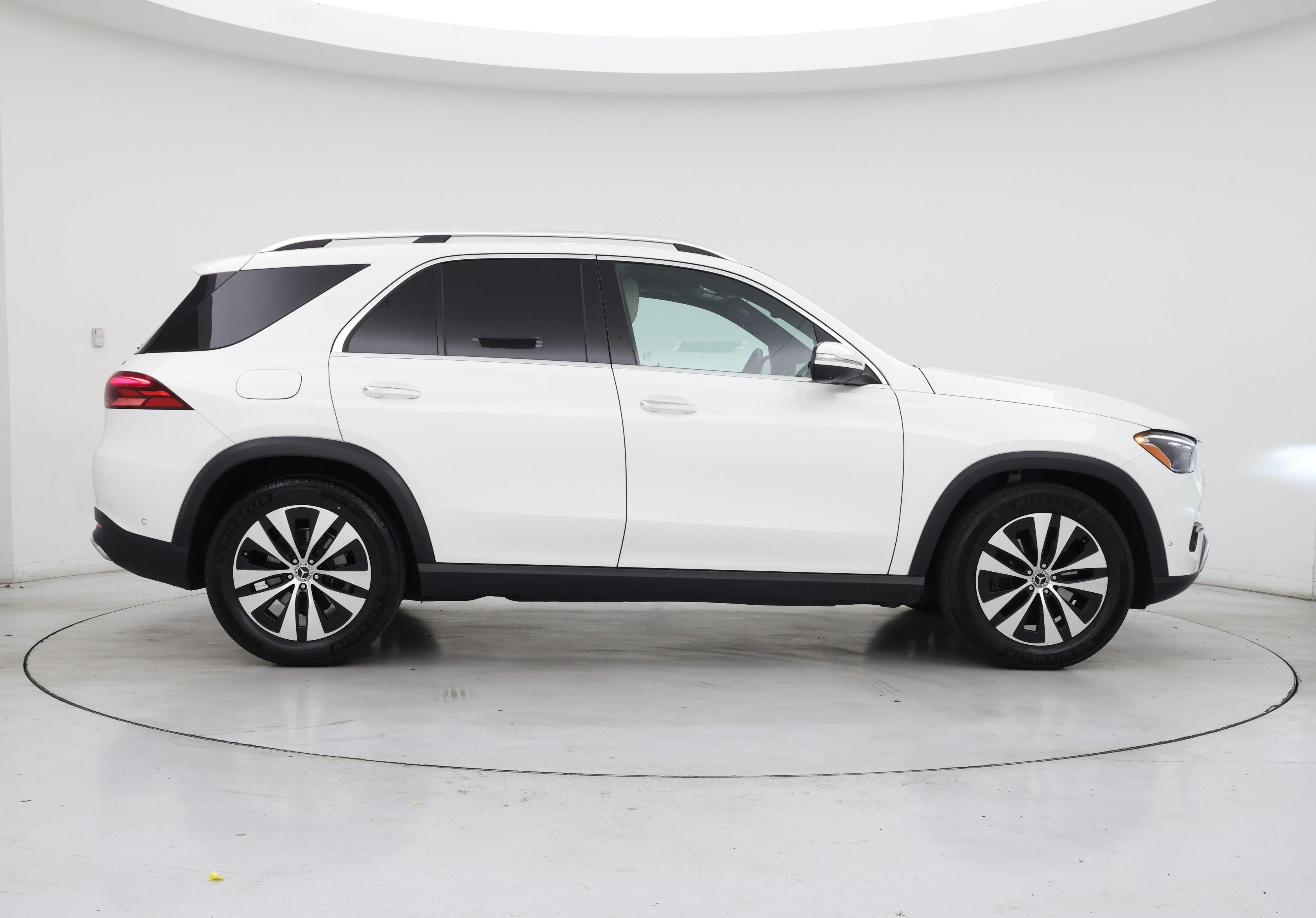 Thumbnail: 2025 Mercedes-Benz GLE - 7