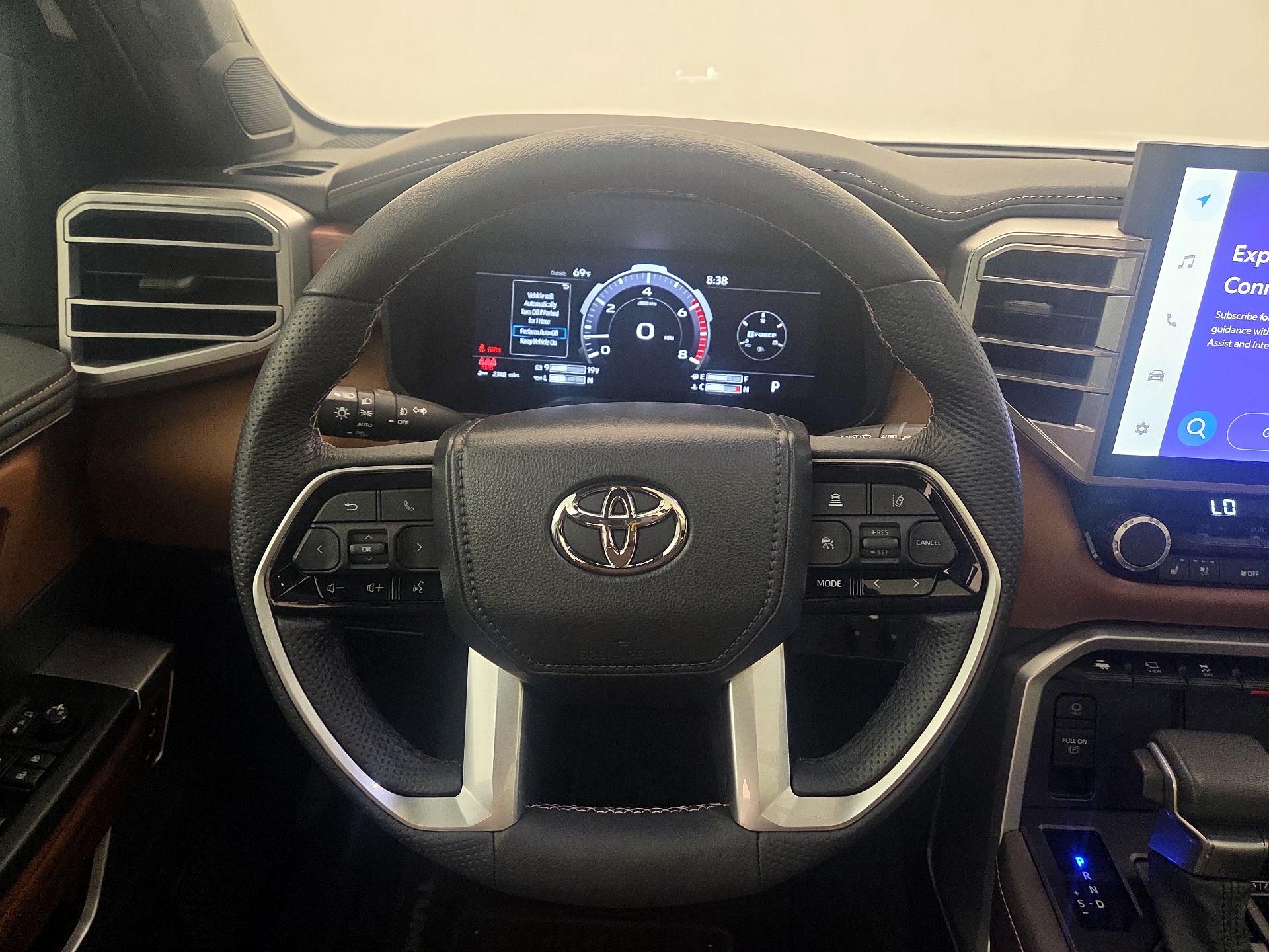 Thumbnail: 2025 Toyota Tundra - 10