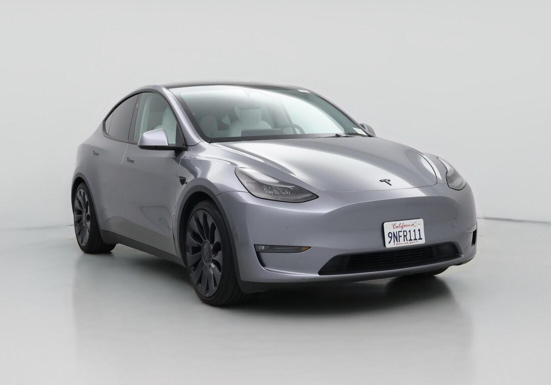 2024 Tesla Model Y Performance All-Wheel Drive in Silver — CarMax photo