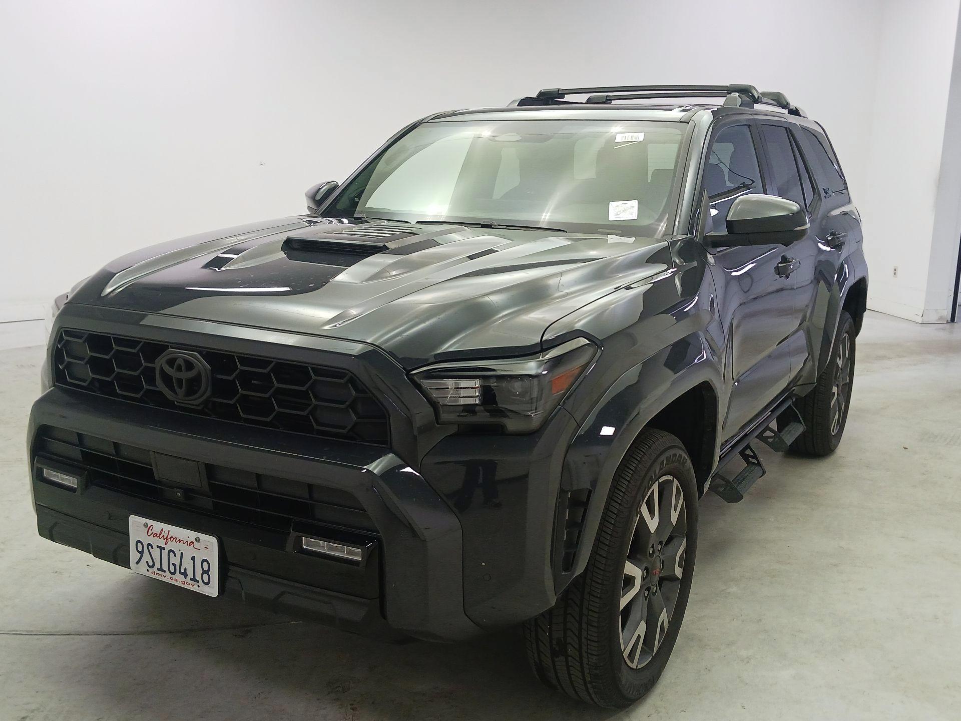 Thumbnail: 2025 Toyota 4Runner - 3