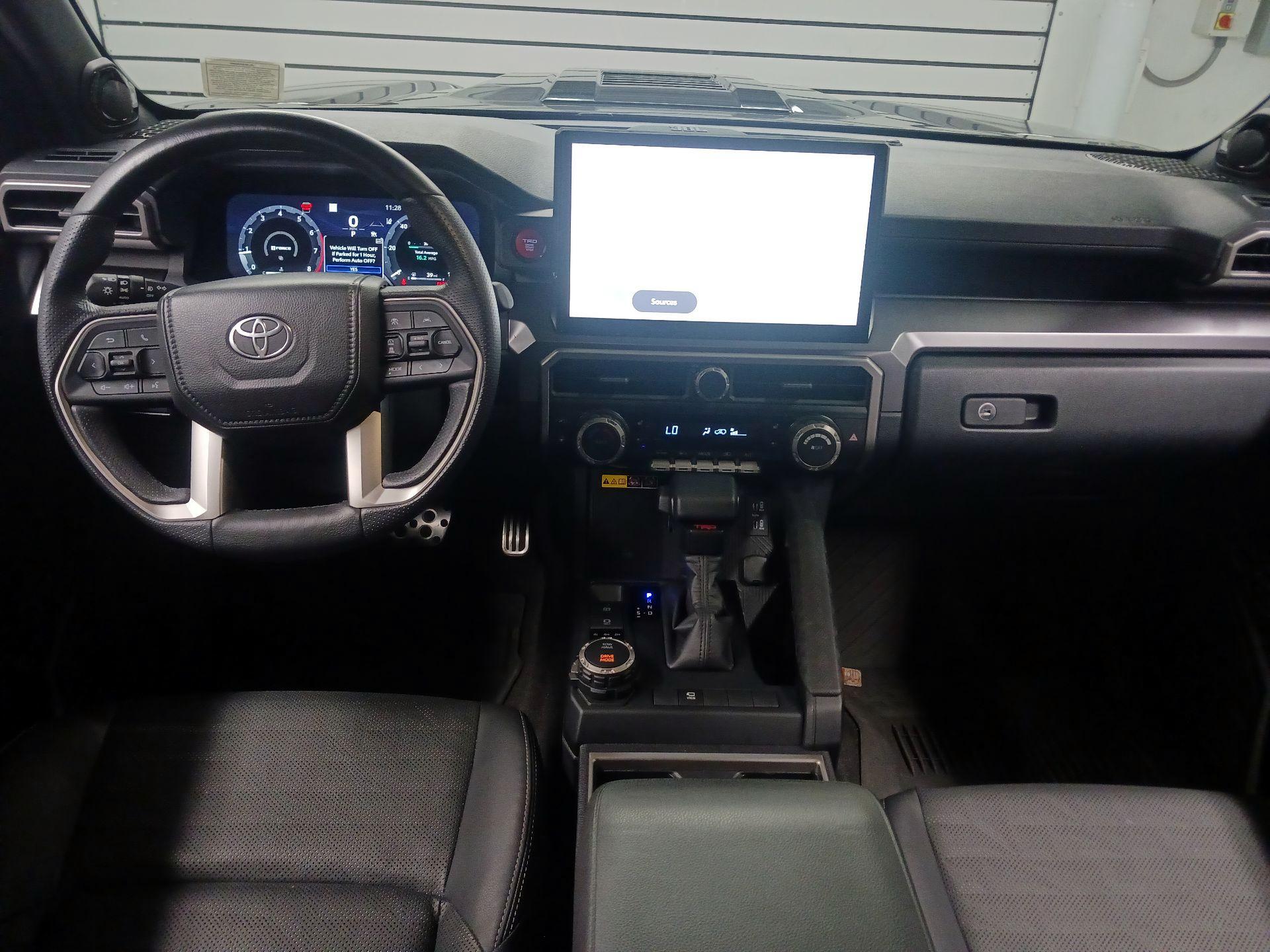 Thumbnail: 2025 Toyota 4Runner - 8