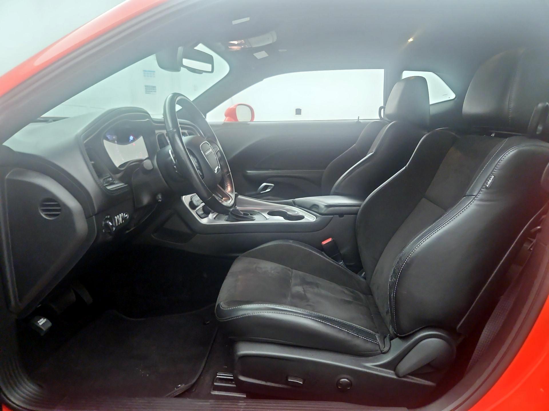Thumbnail: 2022 Dodge Challenger - 9