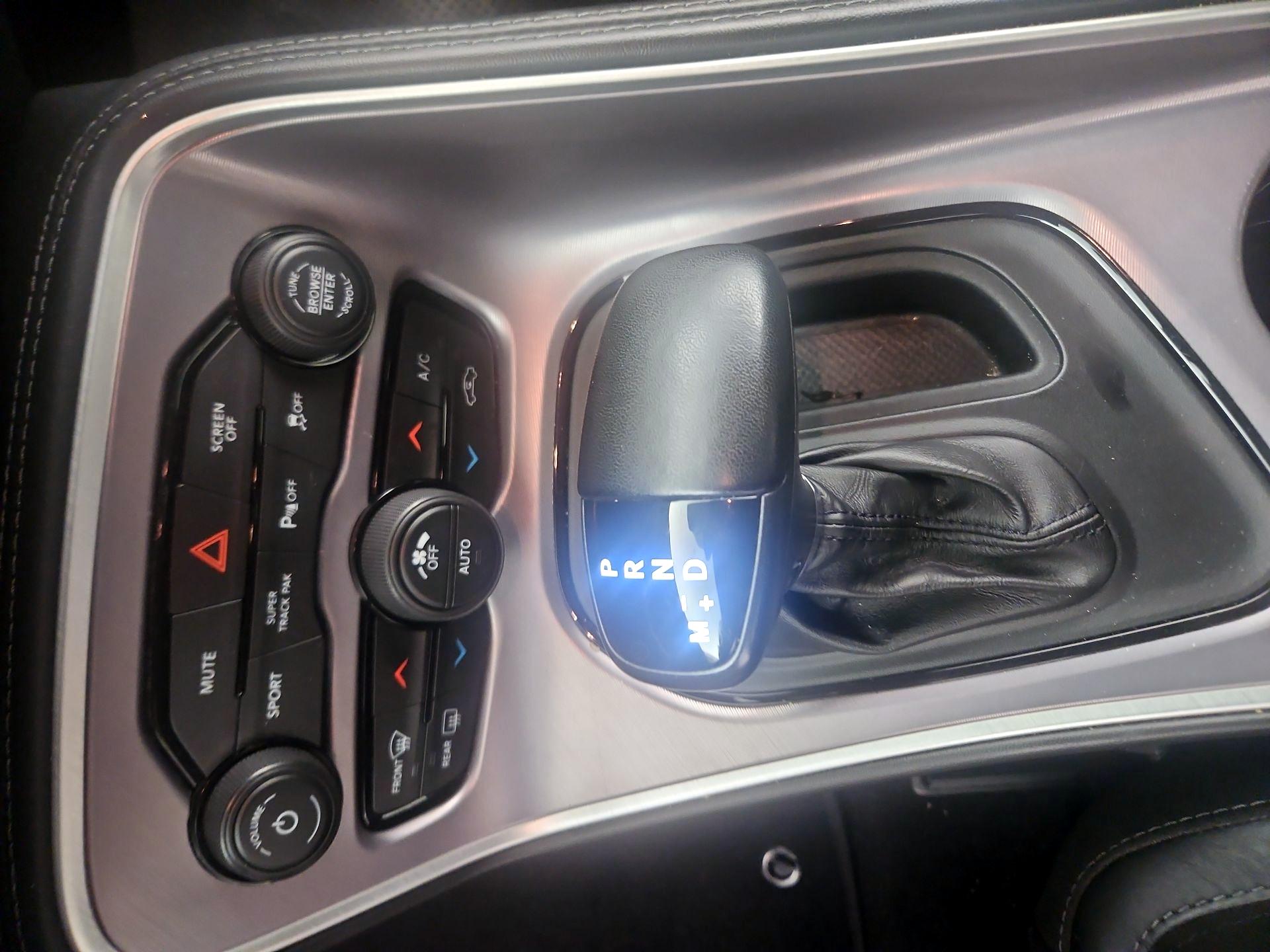 Thumbnail: 2022 Dodge Challenger - 15