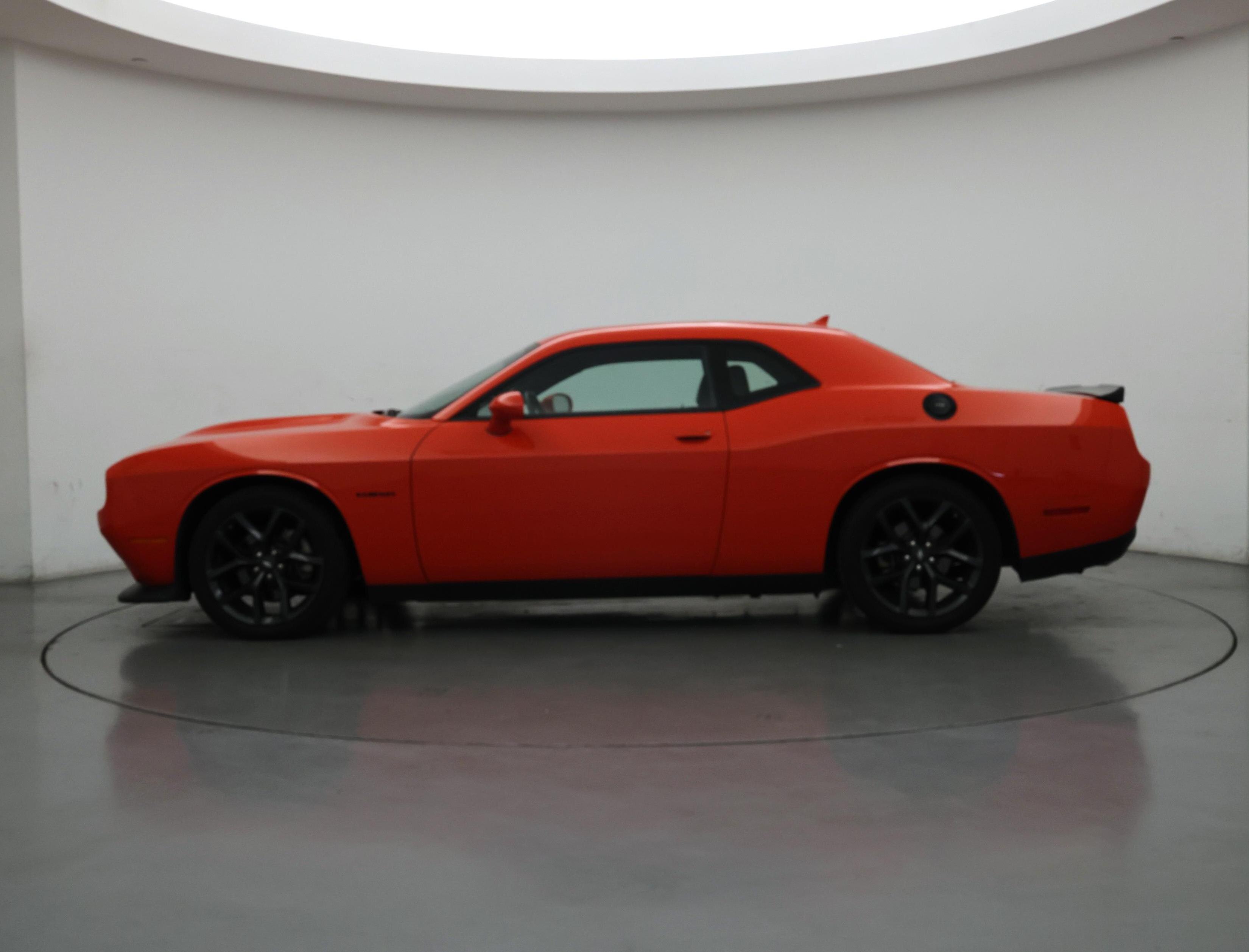 Thumbnail: 2022 Dodge Challenger - 3