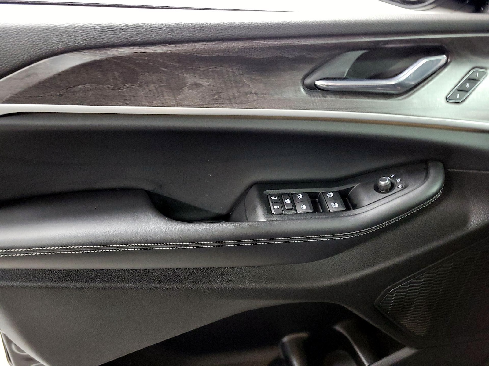 2025 Jeep Grand Cherokee L Limited - Photo 11