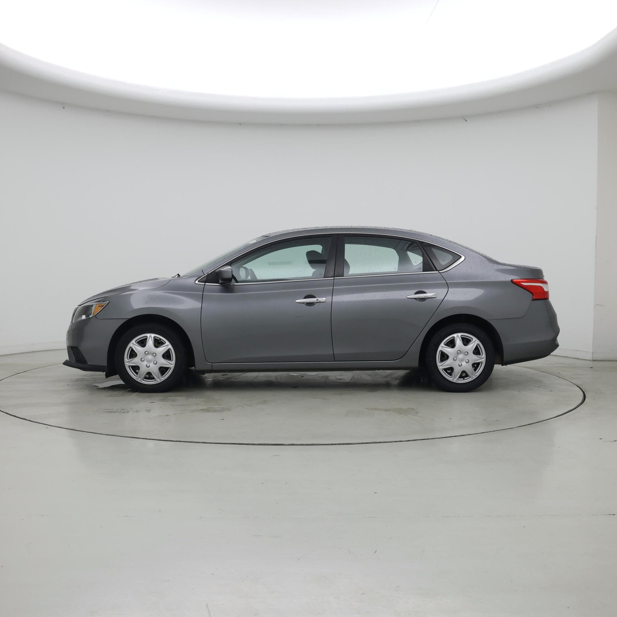 Thumbnail: 2017 Nissan Sentra - 3