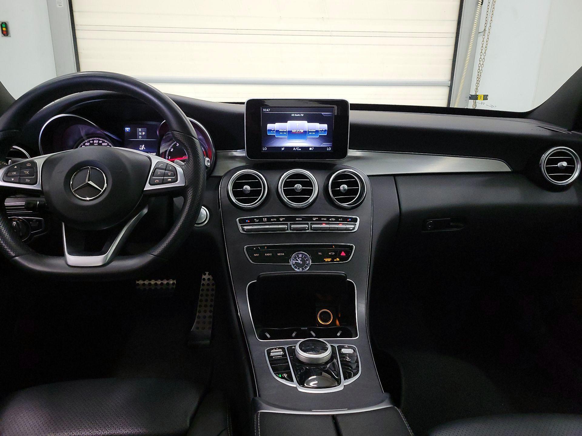 Thumbnail: 2018 Mercedes-Benz C-Class - 9