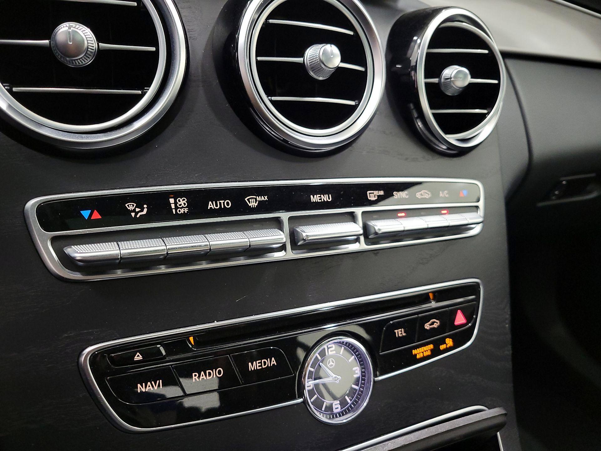 Thumbnail: 2018 Mercedes-Benz C-Class - 16
