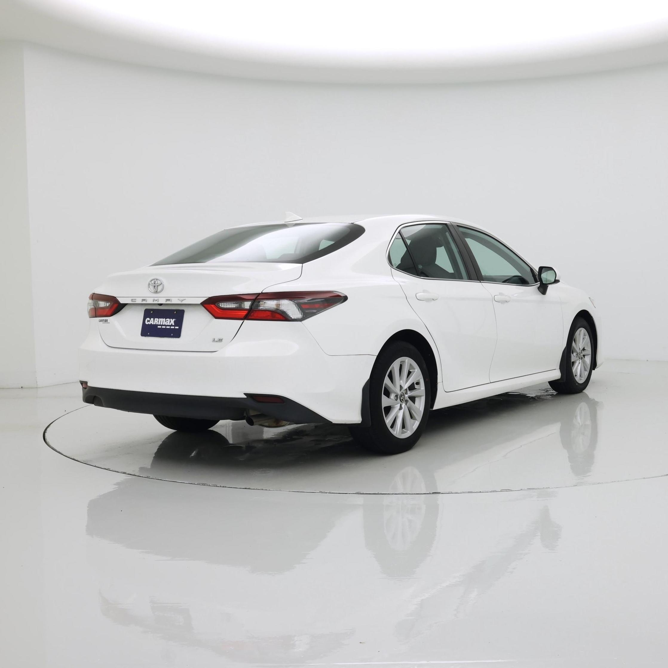 Thumbnail: 2023 Toyota Camry - 8