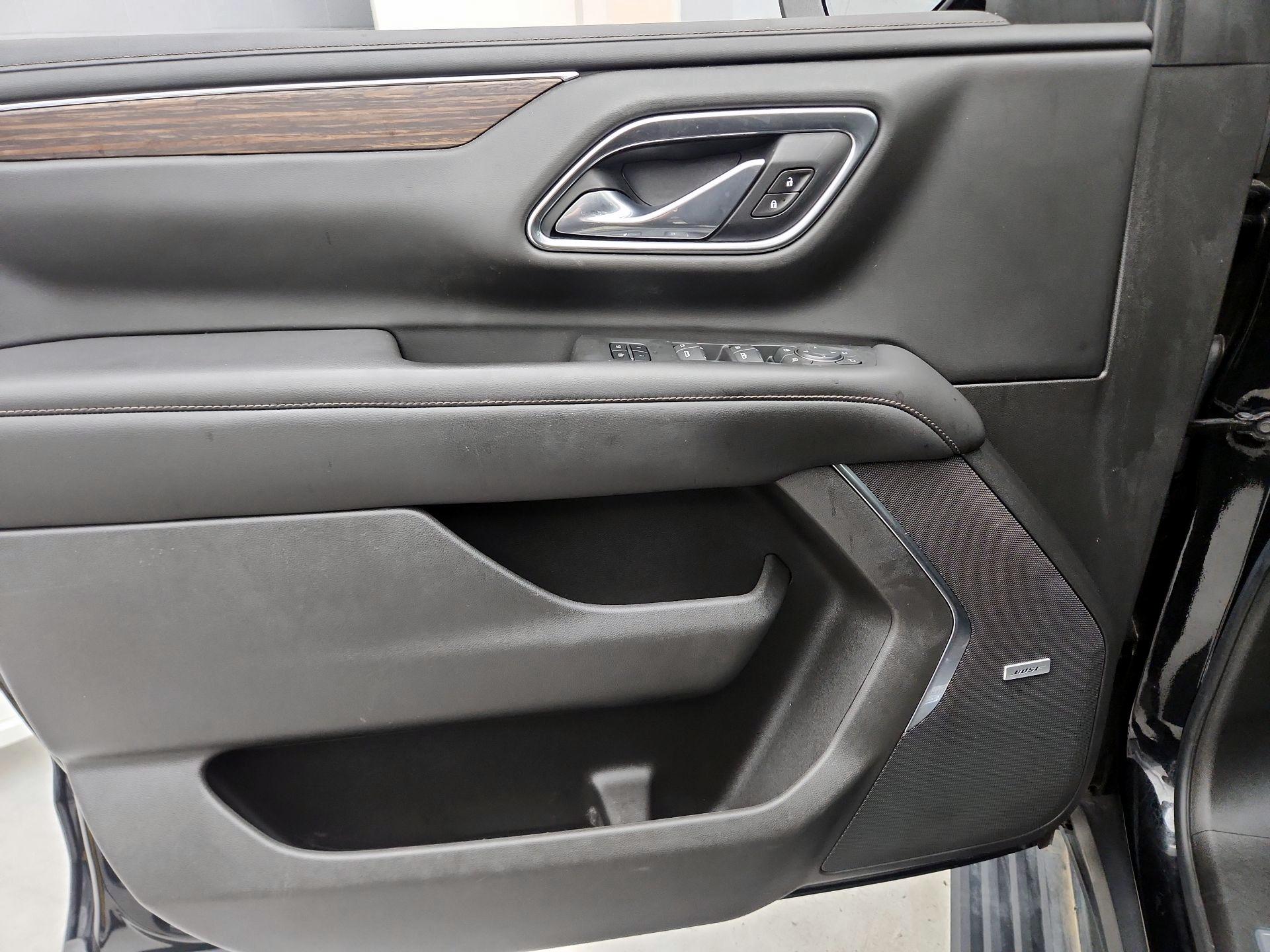 Thumbnail: 2021 Chevrolet Suburban - 12