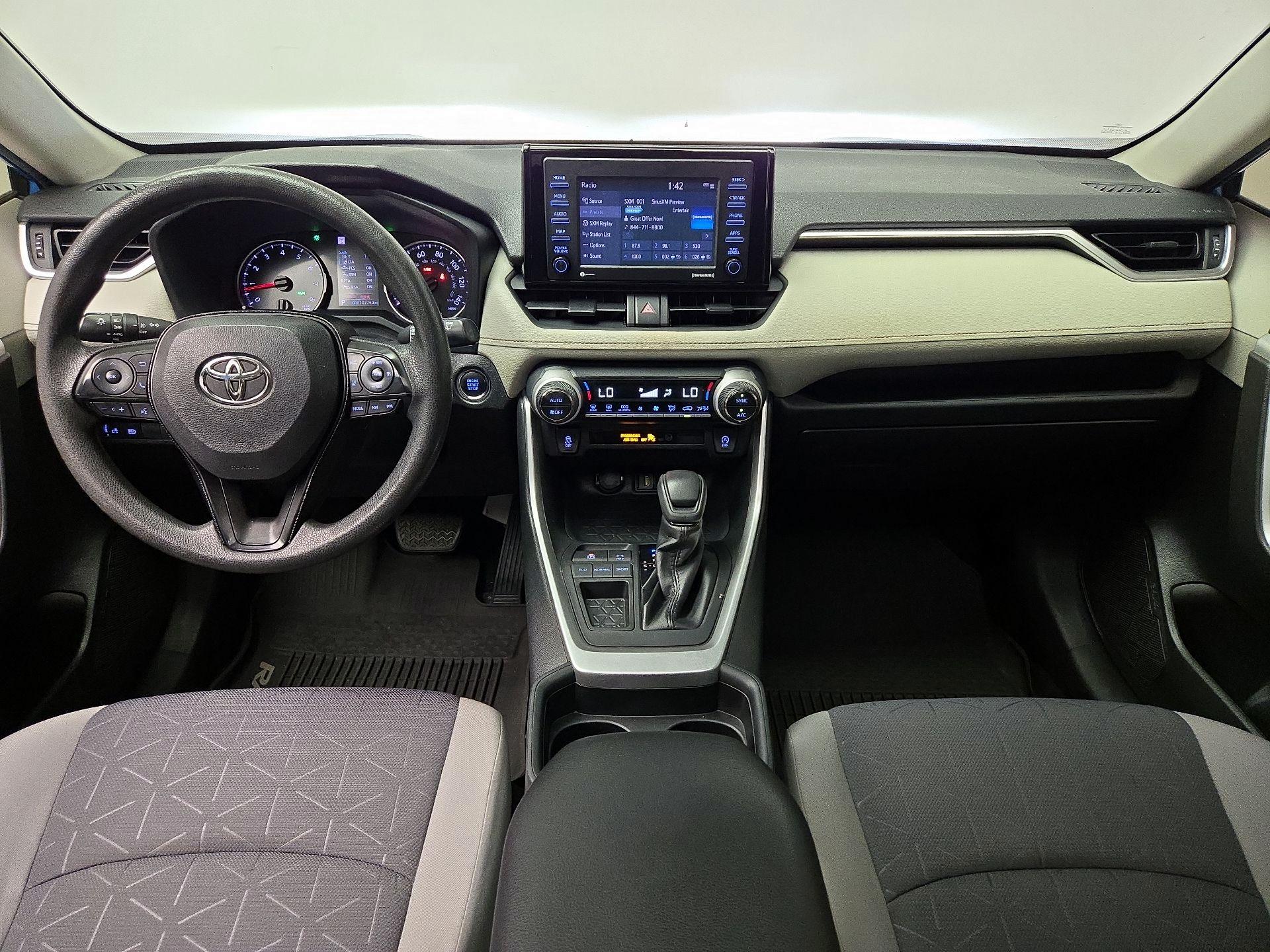 Thumbnail: 2021 Toyota RAV4 - 9