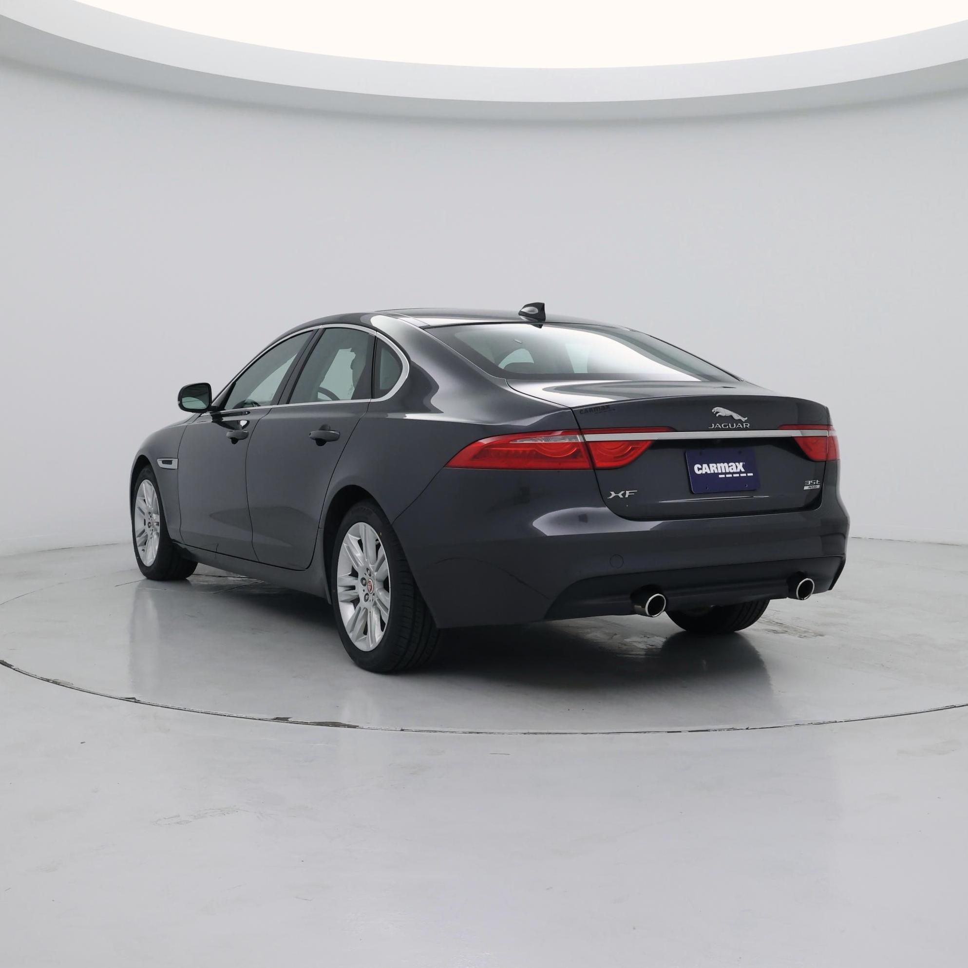 Thumbnail: 2017 Jaguar XF - 2