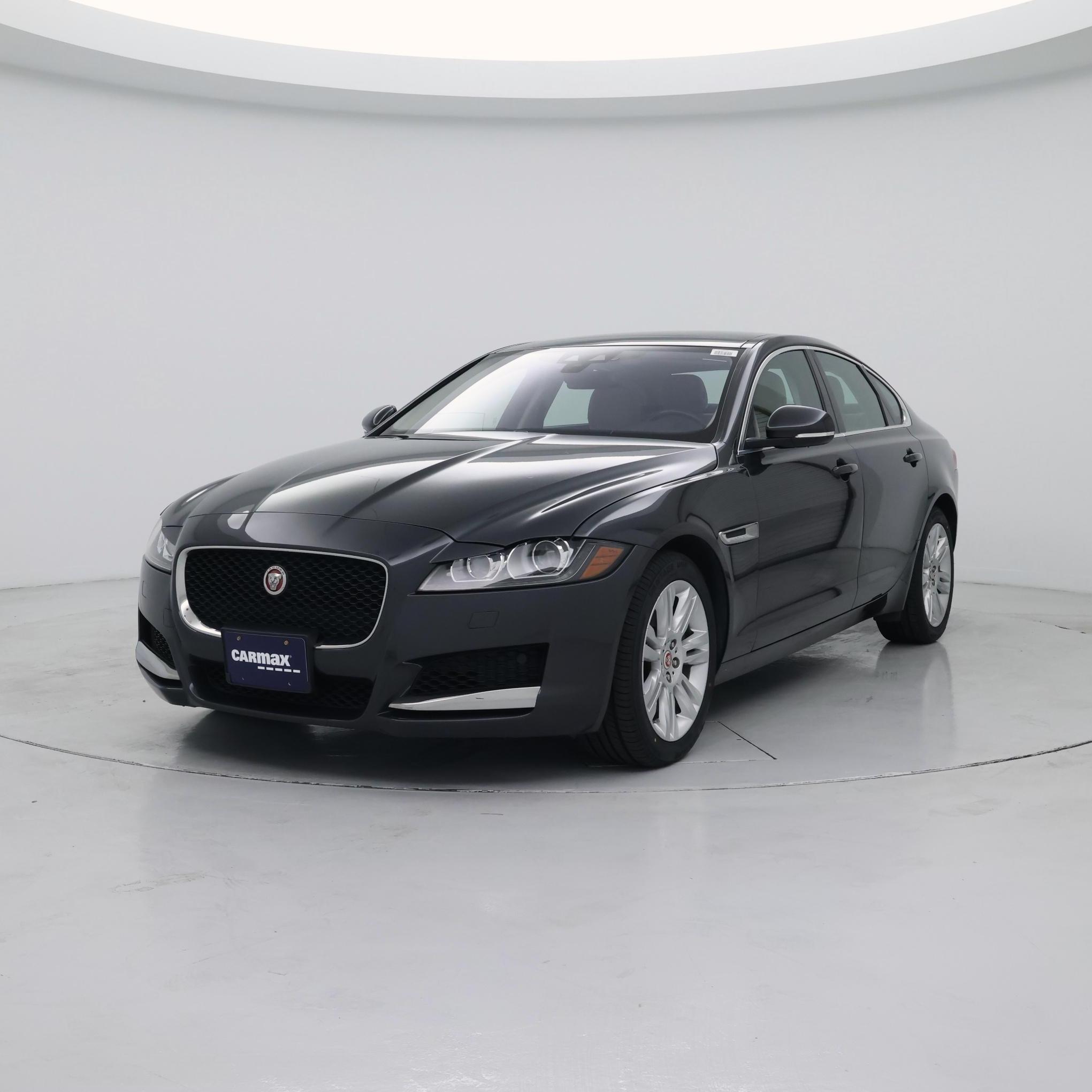 Thumbnail: 2017 Jaguar XF - 4