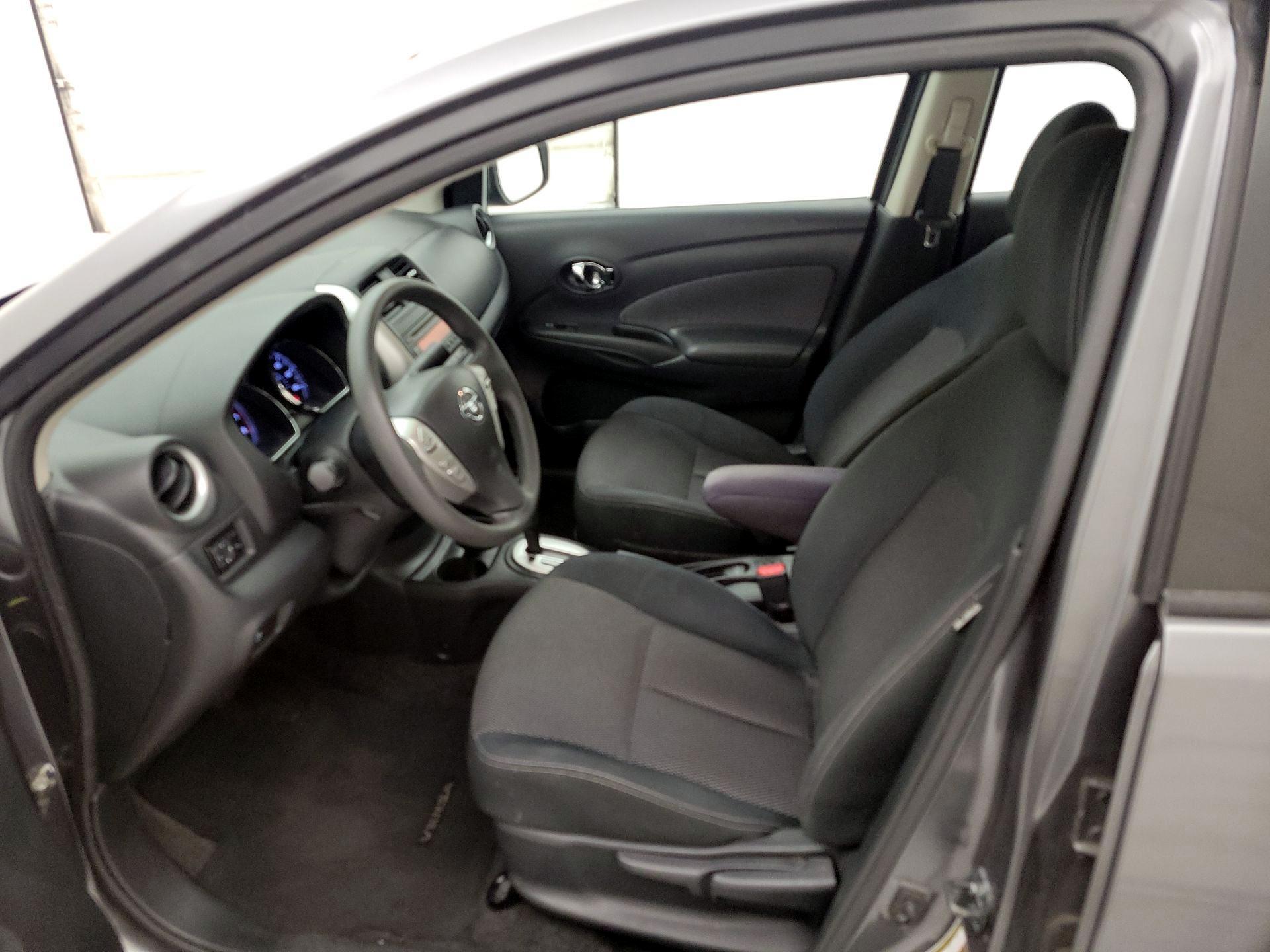 Thumbnail: 2016 Nissan Versa - 11