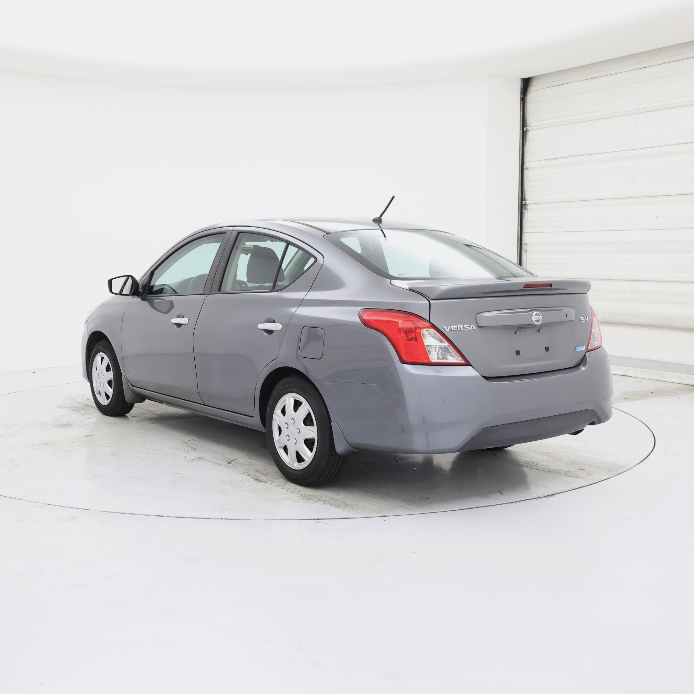 Thumbnail: 2016 Nissan Versa - 2