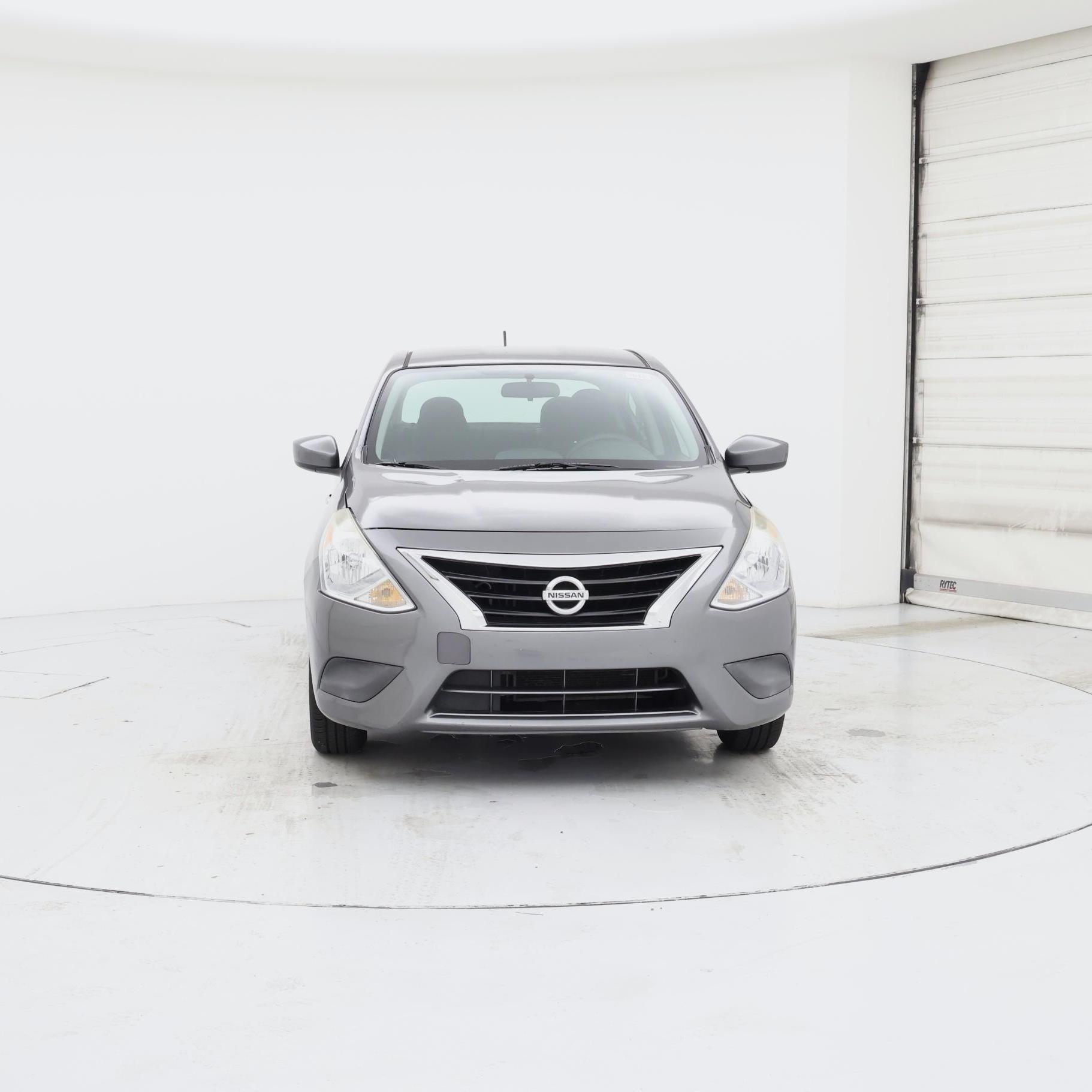 Thumbnail: 2016 Nissan Versa - 5
